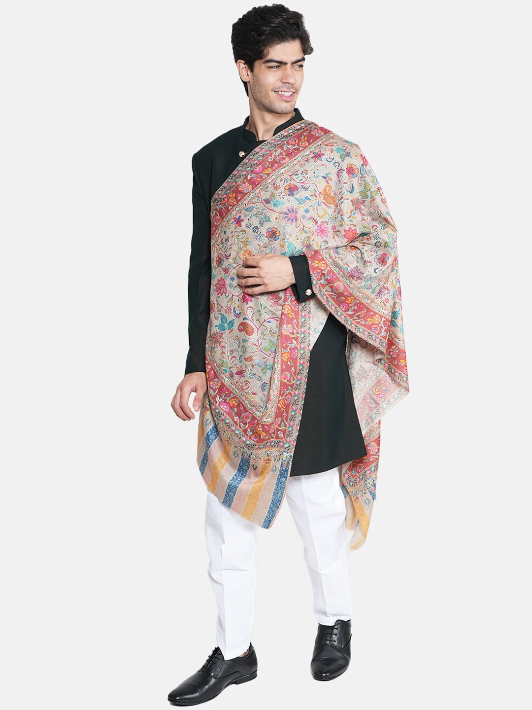 

MUFFLY Kalamkari Printed Pure Wool Shawl, Grey