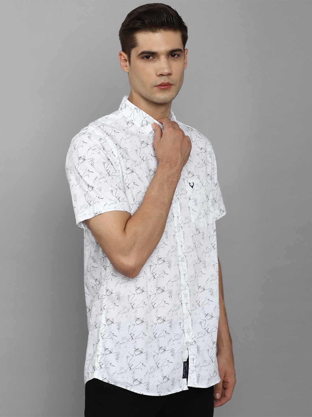 

Allen Solly Absatrct Opaque Printed Pure Cotton Casual Shirt, White
