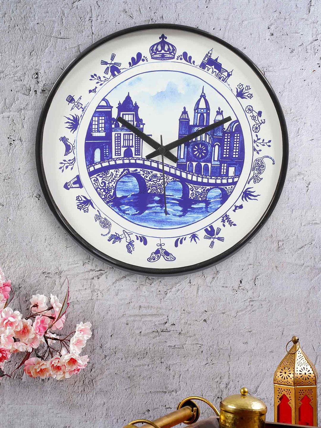 

KOLOROBIA White & Blue Printed Contemporary Wall Clock