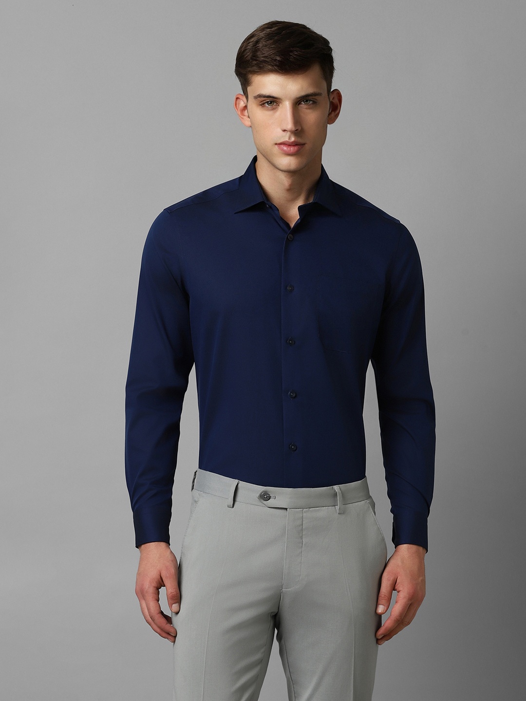 

Louis Philippe Self Design Spread Collar Pure Cotton Formal Shirt, Navy blue