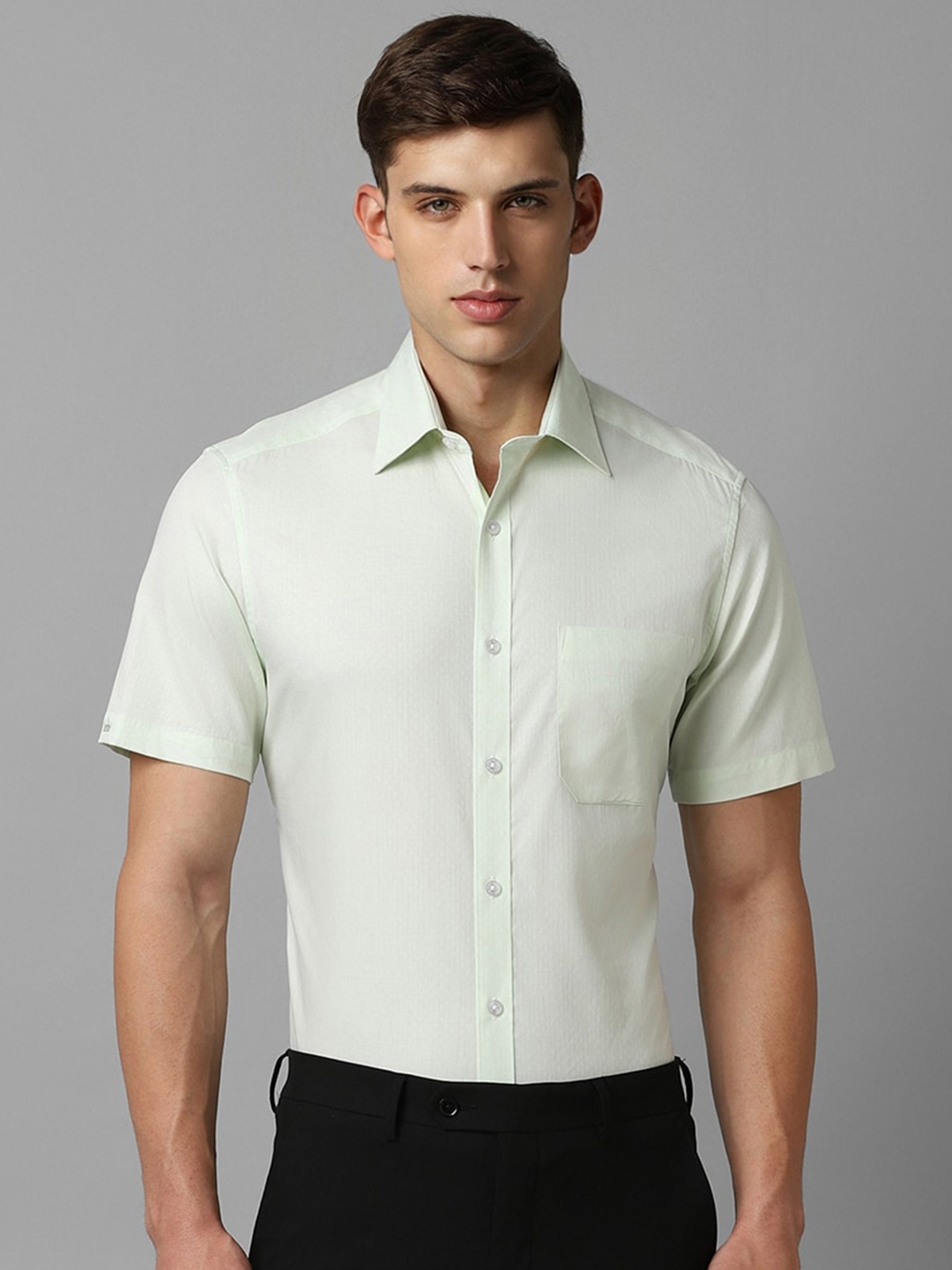 

Louis Philippe Spread Collar Pure Cotton Formal Shirt, Green