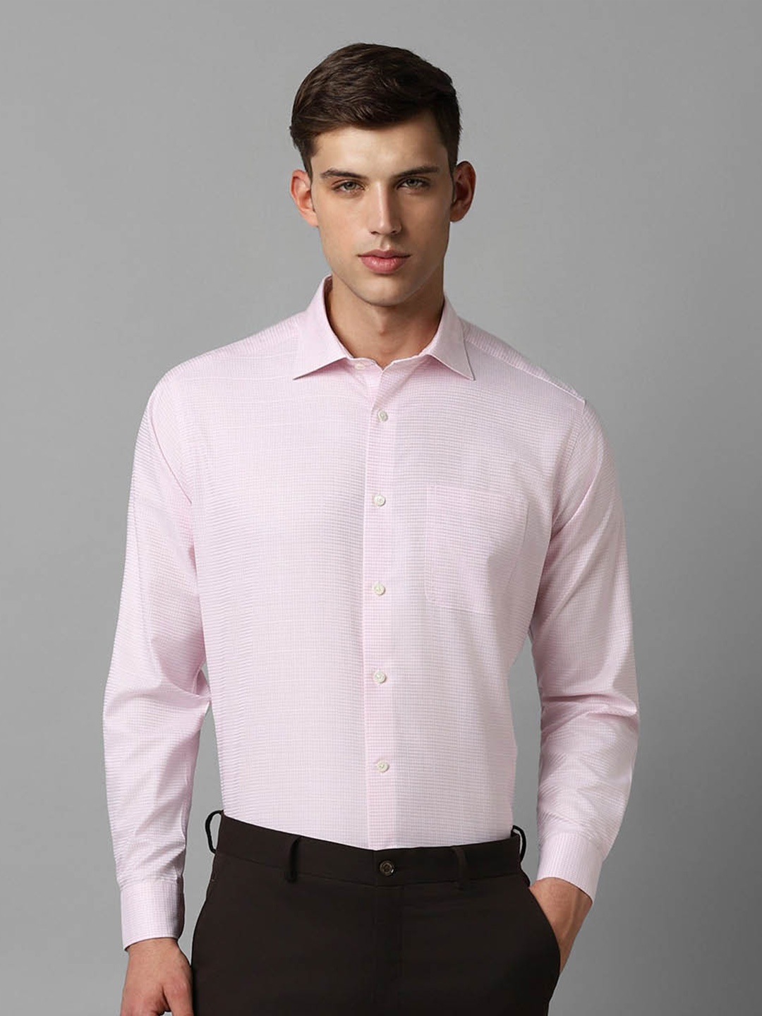 

Luxure by Louis Philippe Abstract Printed Cotton Formal Shirt, Pink