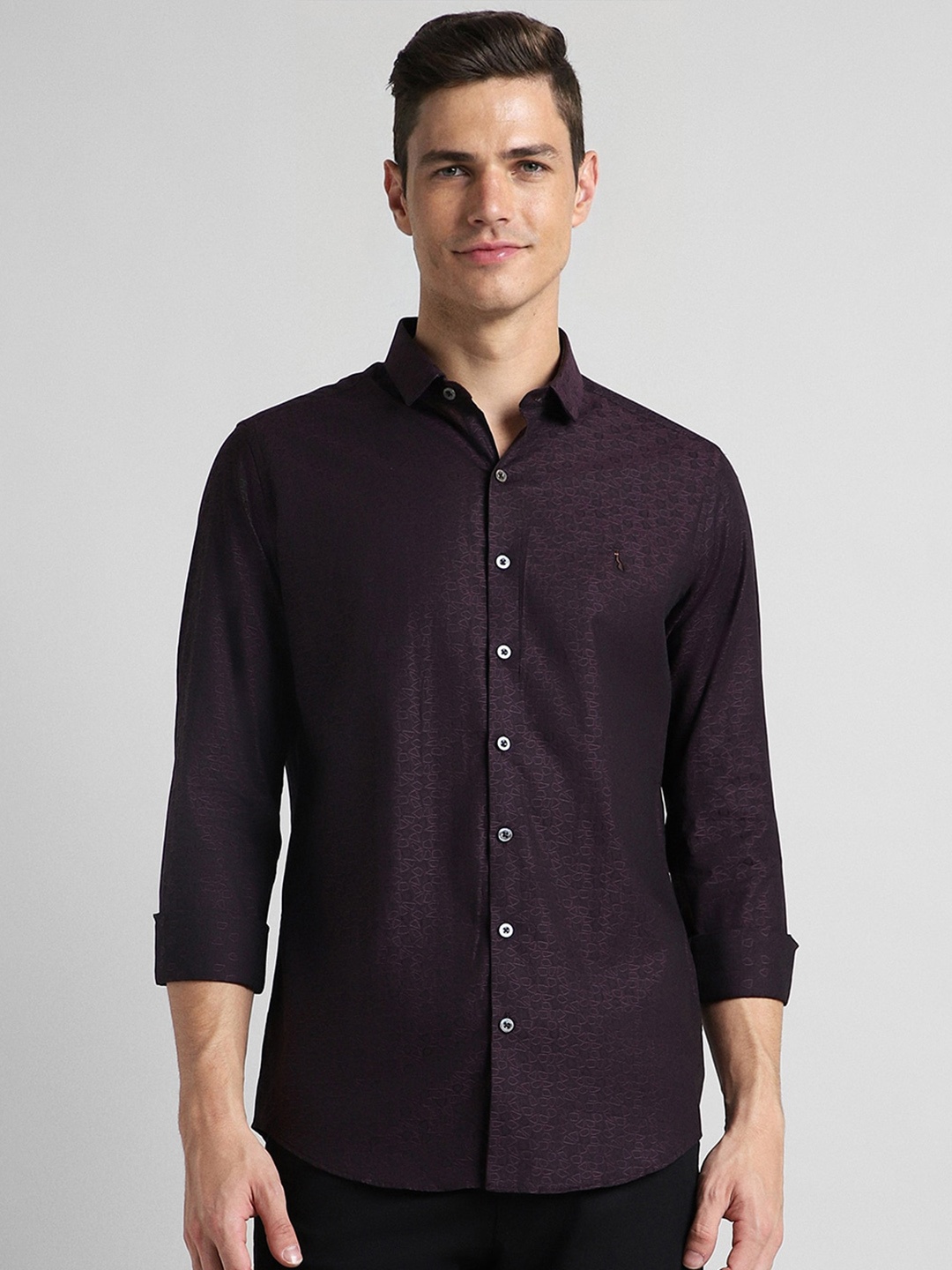 SIMON CARTER LONDON Slim Fit Self Design Pure Cotton Casual Shirt, Purple