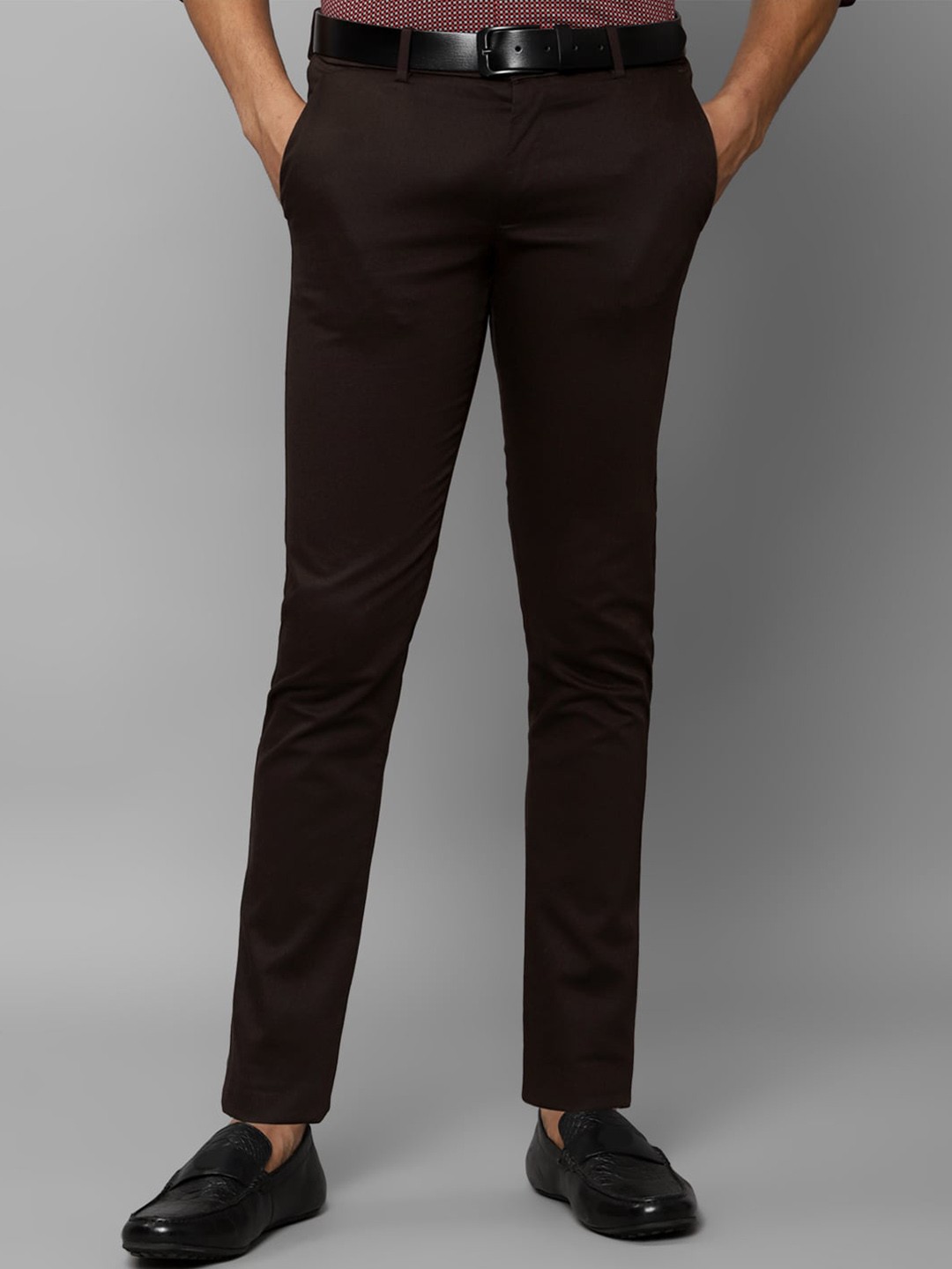

Allen Solly Men Slim Fit Mid-Rise Flat-Front Cotton Trousers, Brown