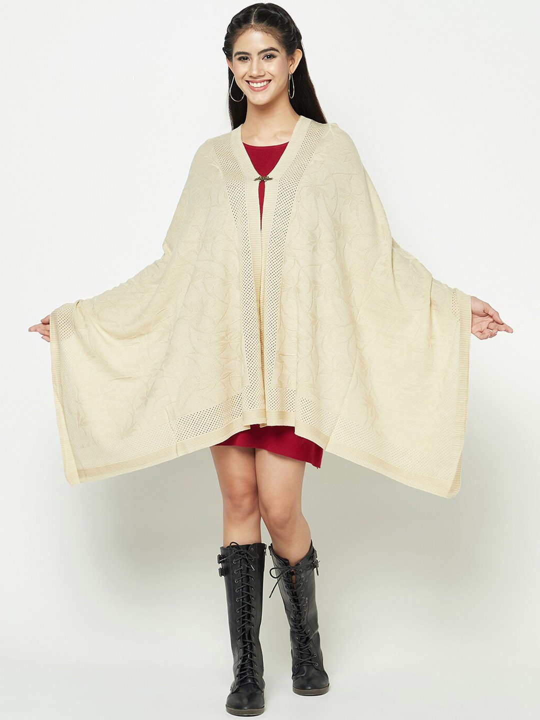 

Knitstudio Knitted Acrylic Stole, Beige