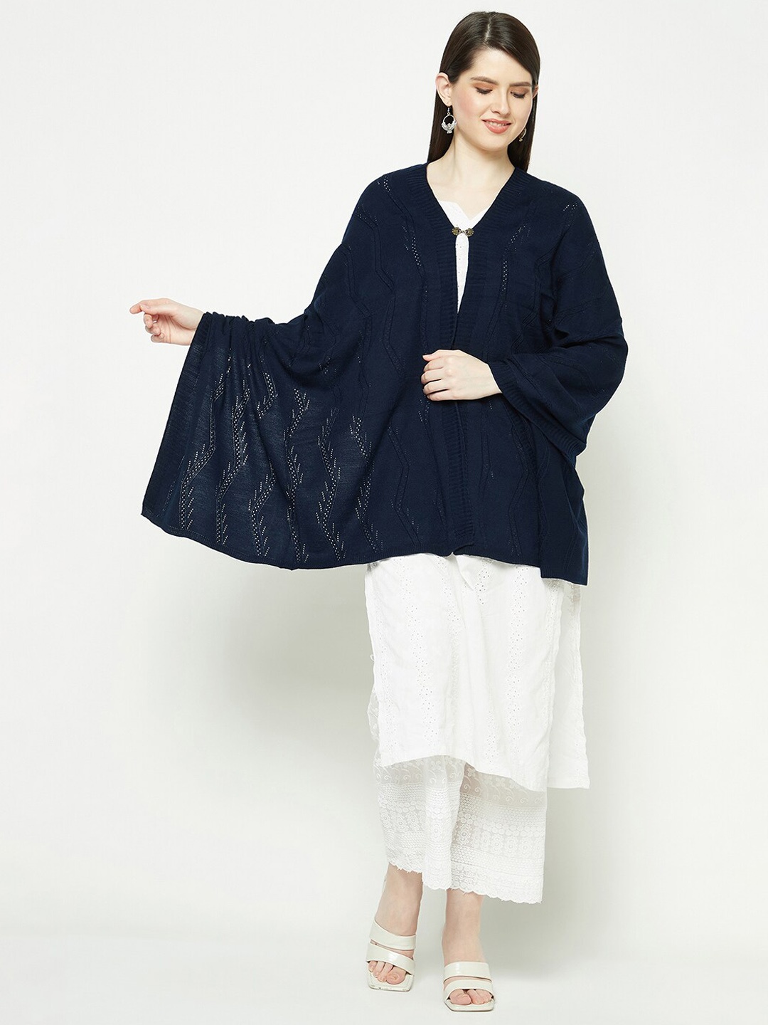 

Knitstudio Knitted Acrylic Stole, Navy blue