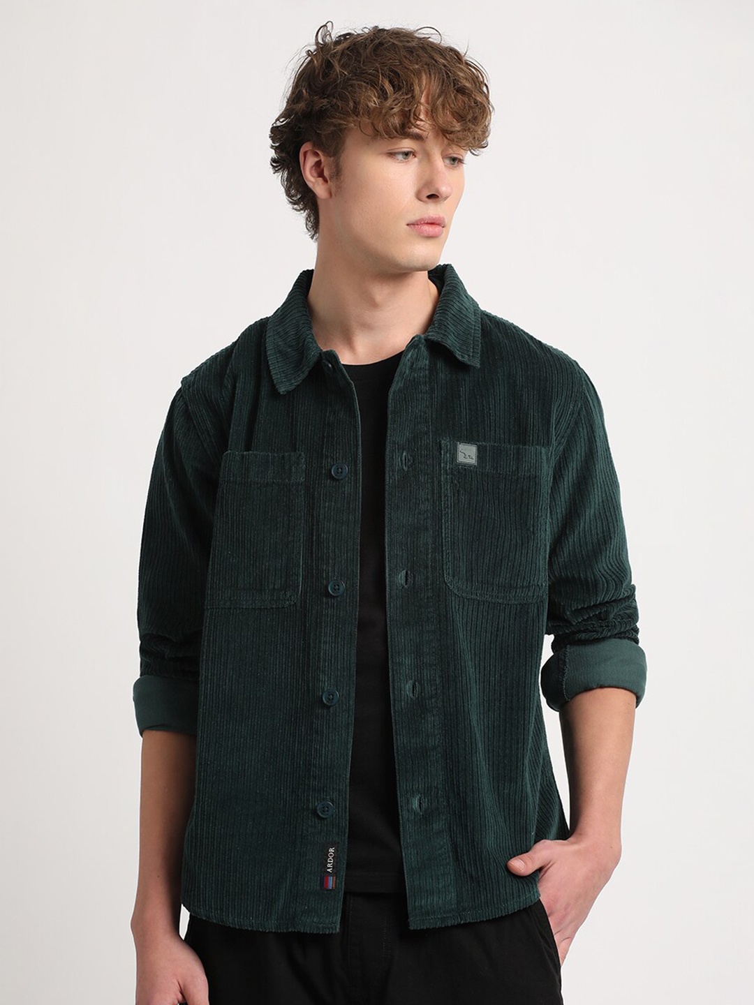 THE BEAR HOUSE Men Solid Corduroy Shacket, Green