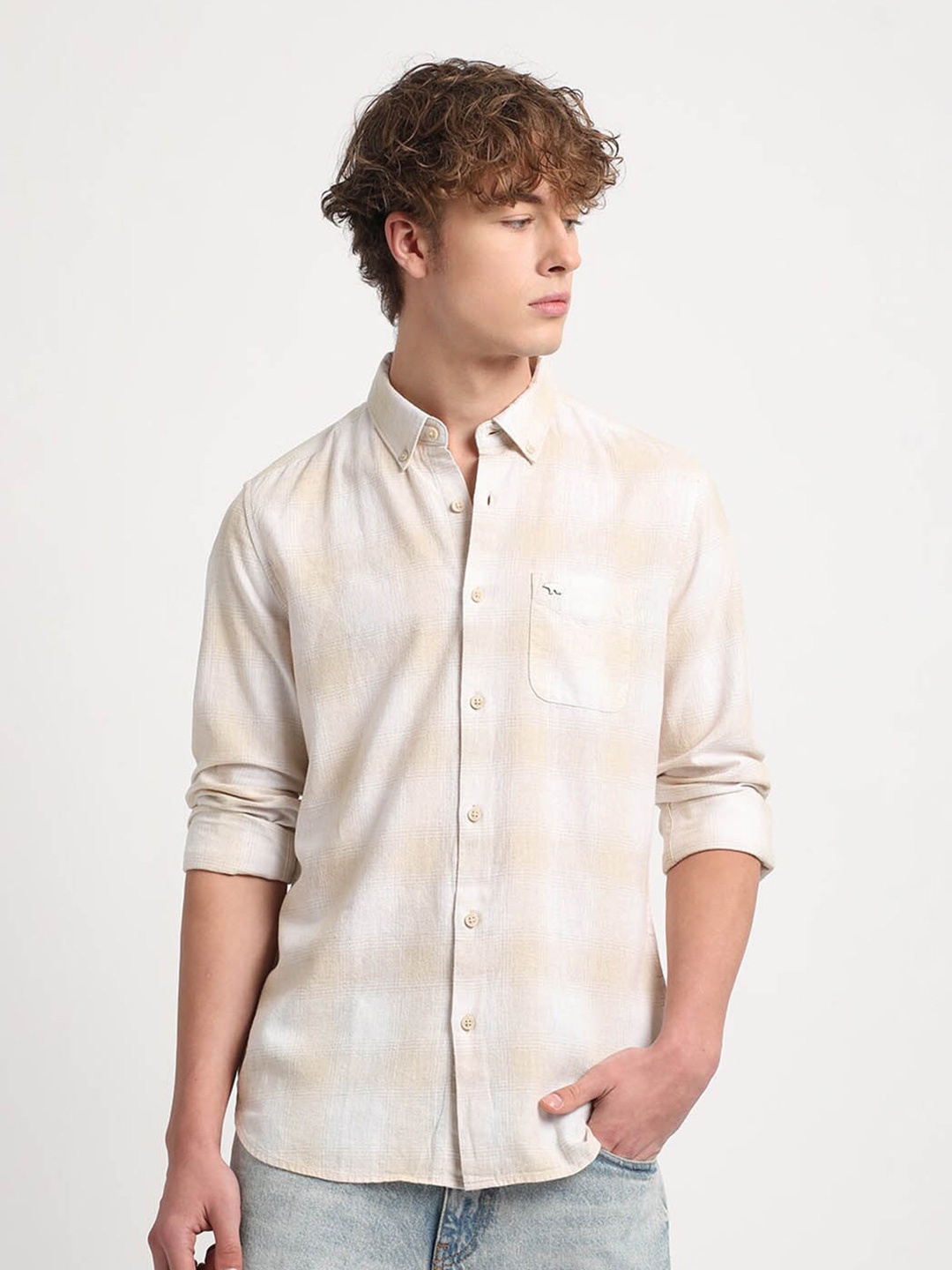 

THE BEAR HOUSE Slim Fit Checked Cotton Linen Casual Shirt, Beige