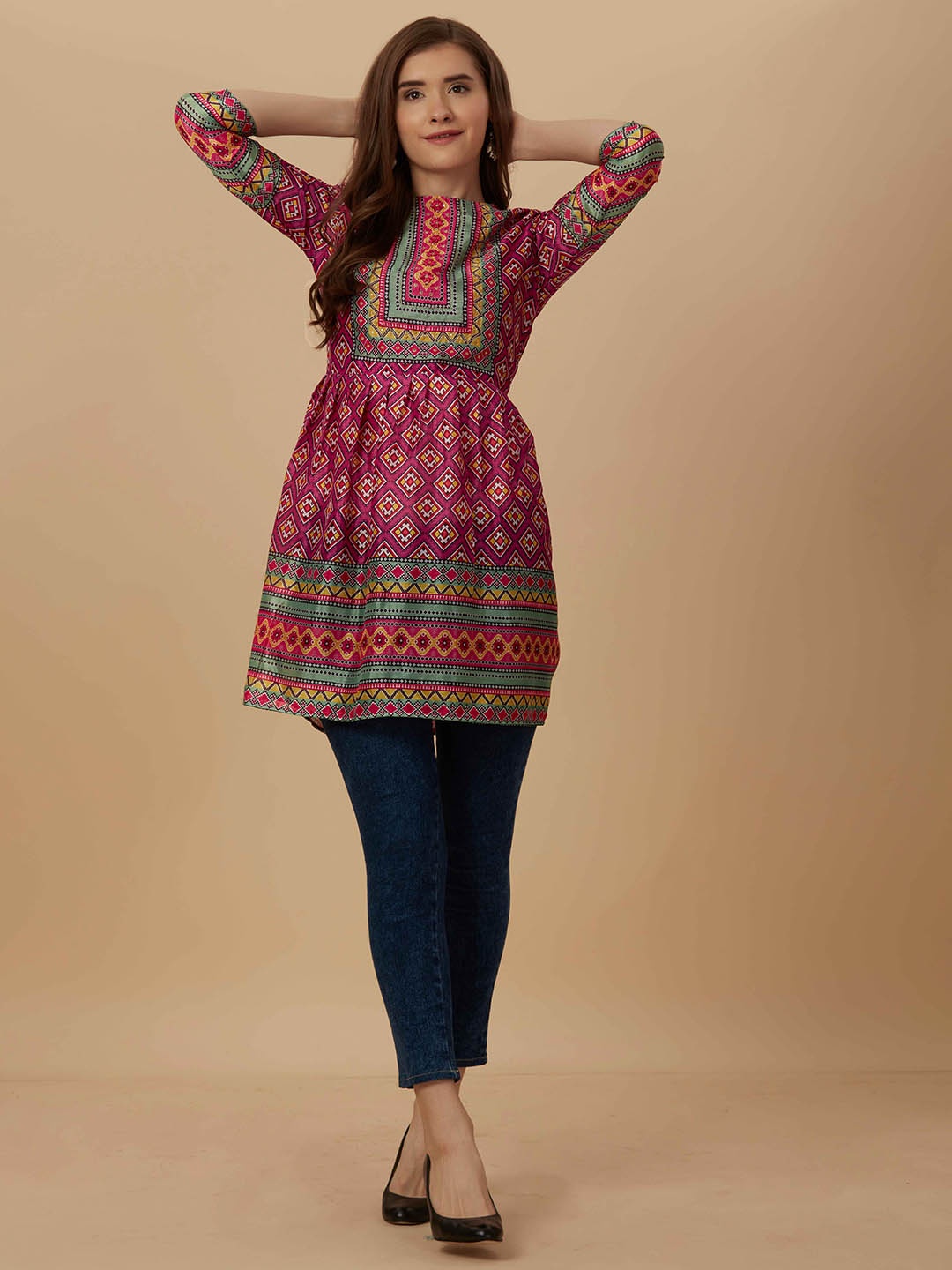 

WORIVOC Floral Printed Sequinned Details Kurti, Pink