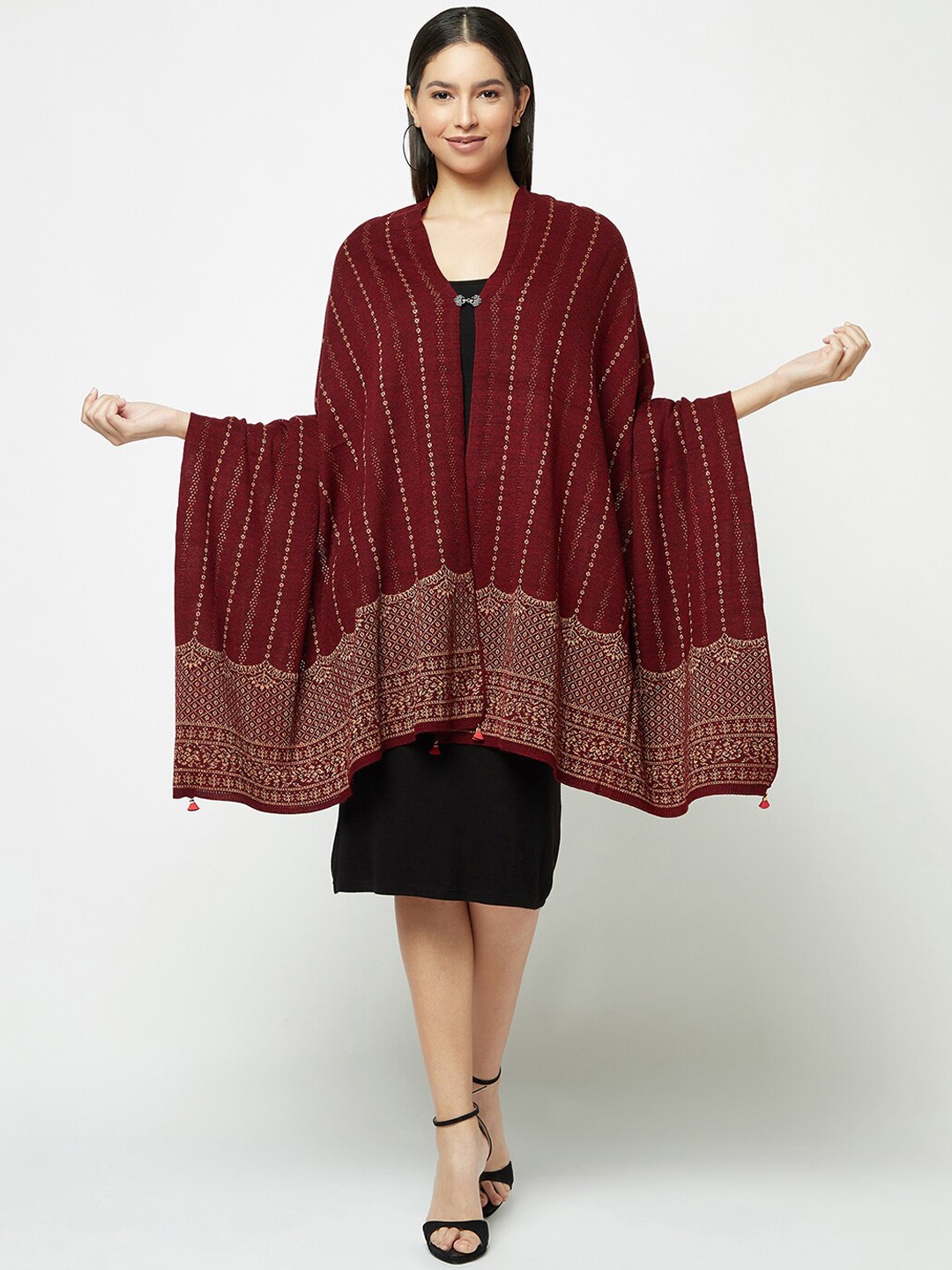 

Knitstudio Woven Design Stole, Maroon