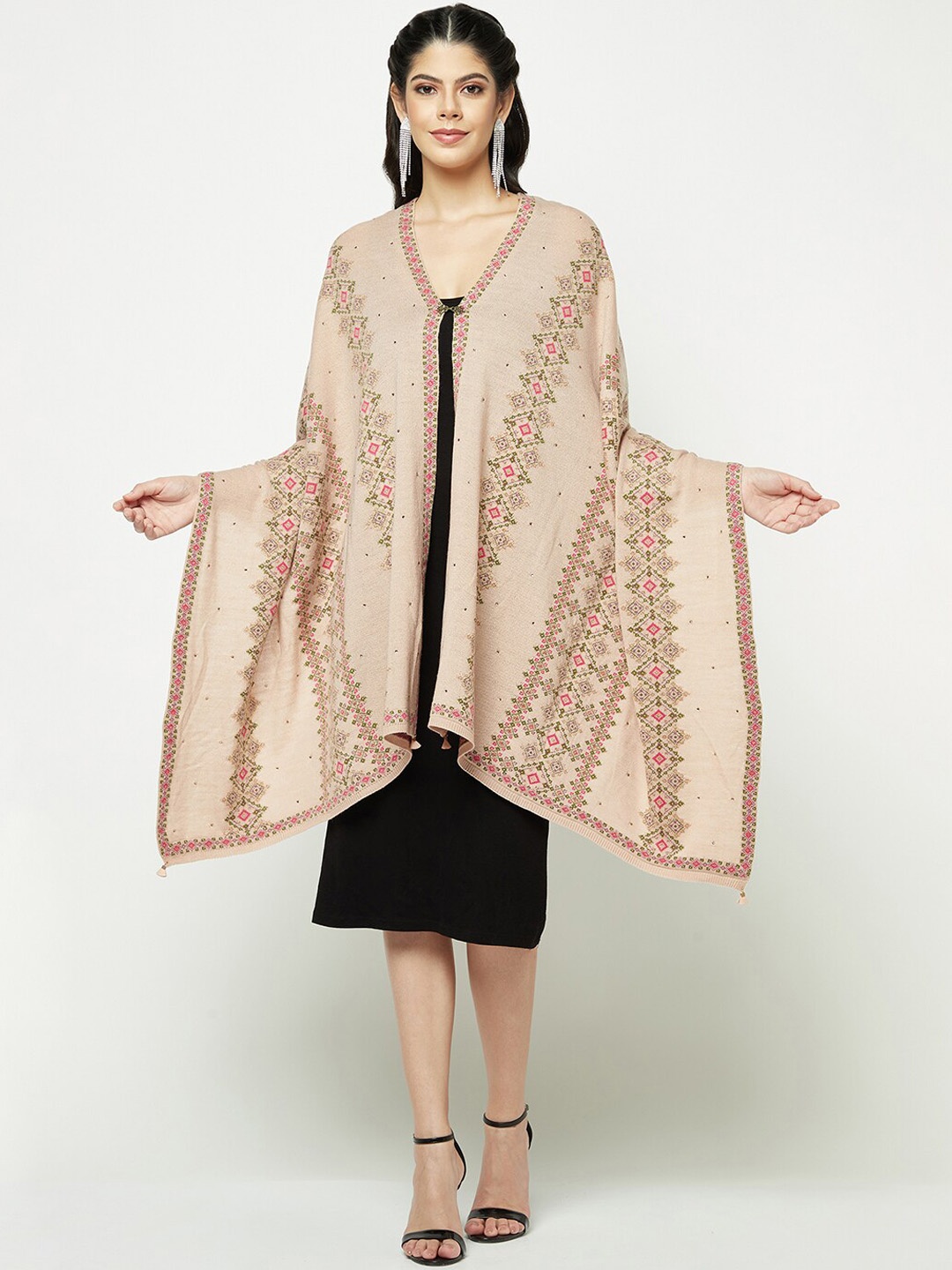 

Knitstudio Ethnic Motif Woven Design Stole, Beige