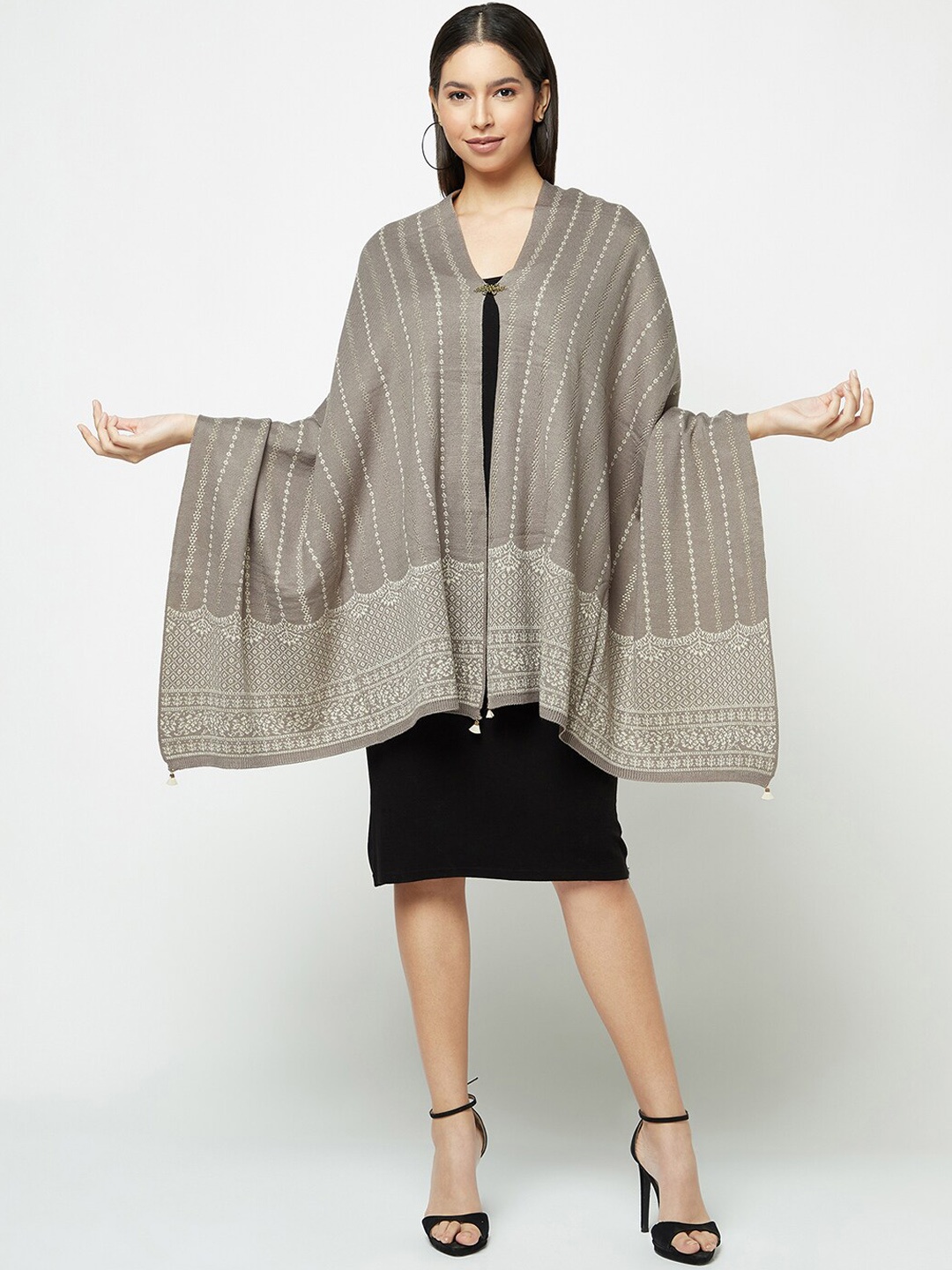 

Knitstudio Ethnic MotifsWoven Design Stole, Grey