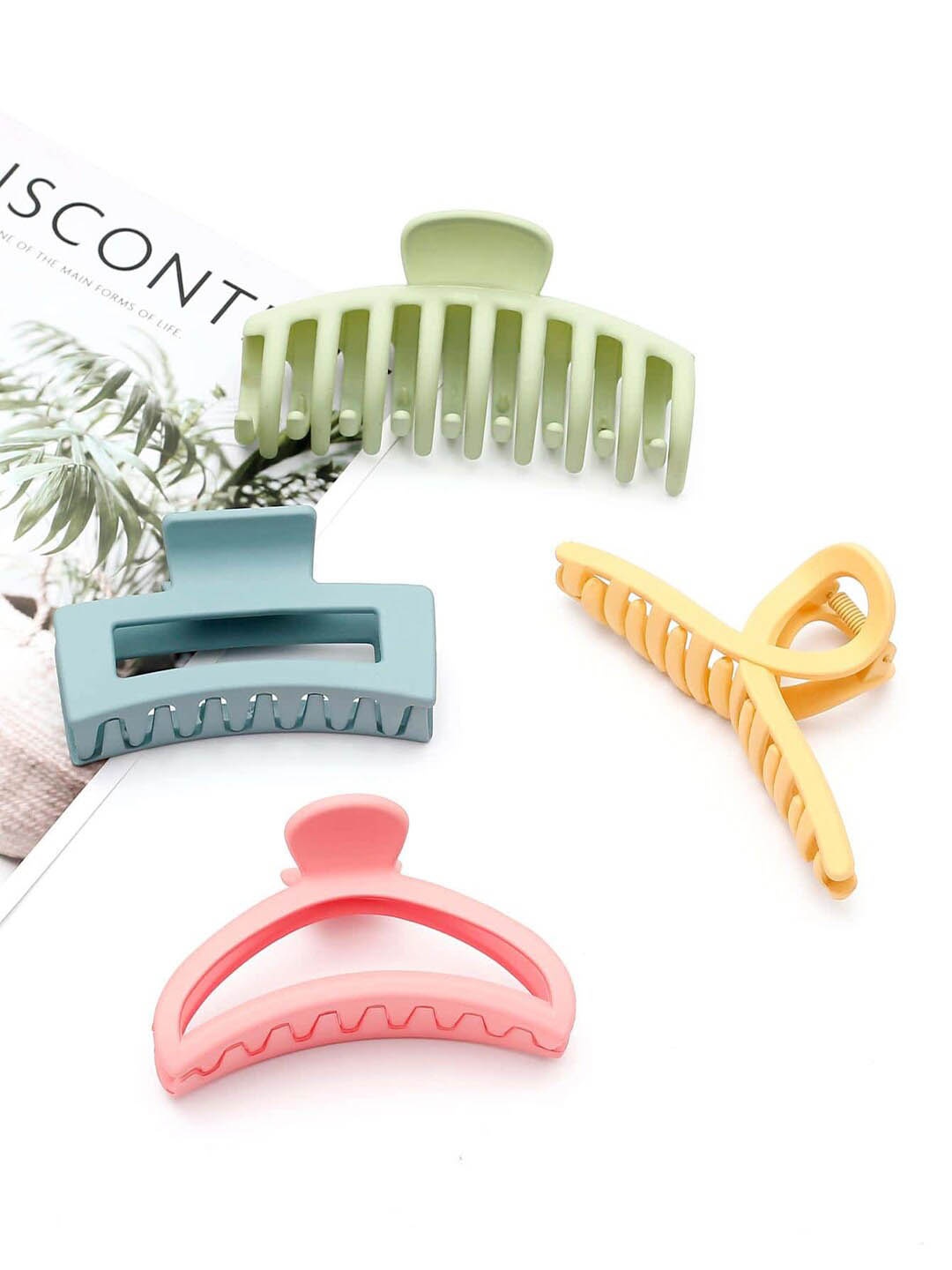 

VAGHBHATT Set Of 4 Hair Accessory Set, Pink
