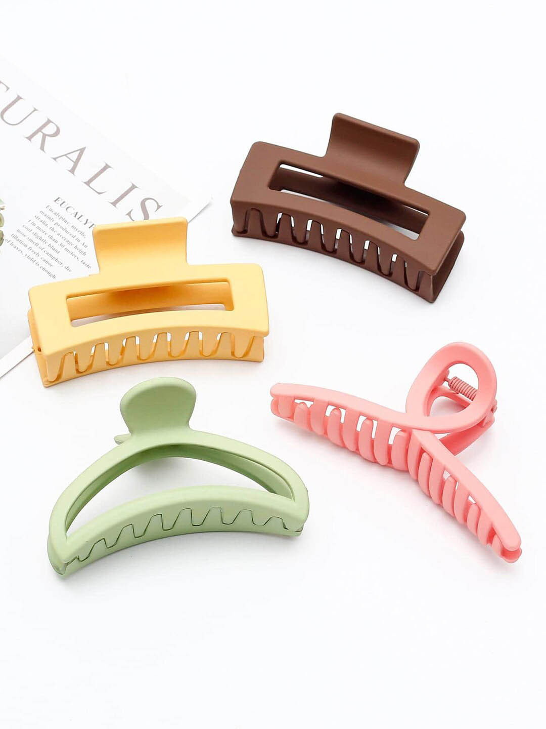 

VAGHBHATT Set of 4 Claw Clip, Brown