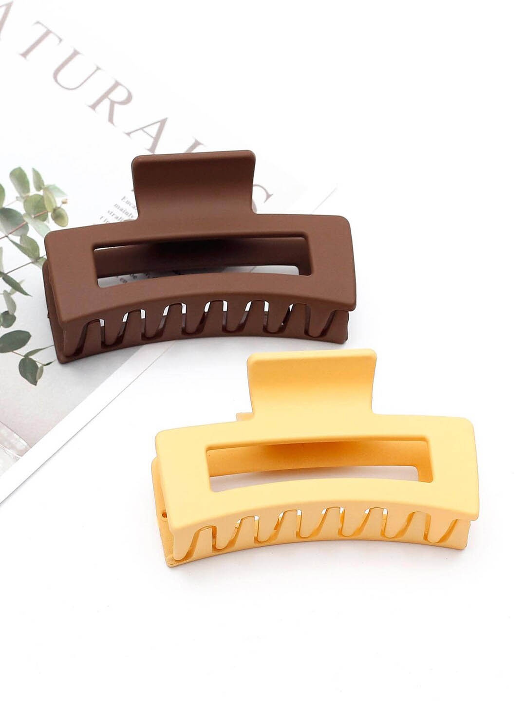 

VAGHBHATT Set Of 2 Claw Clip, Brown
