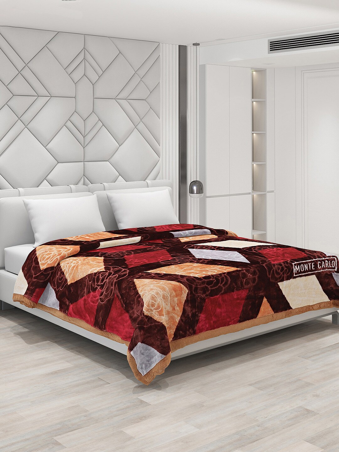 Monte Carlo Brown & Red Ethnic Motifs Heavy Winter Double Bed Blanket