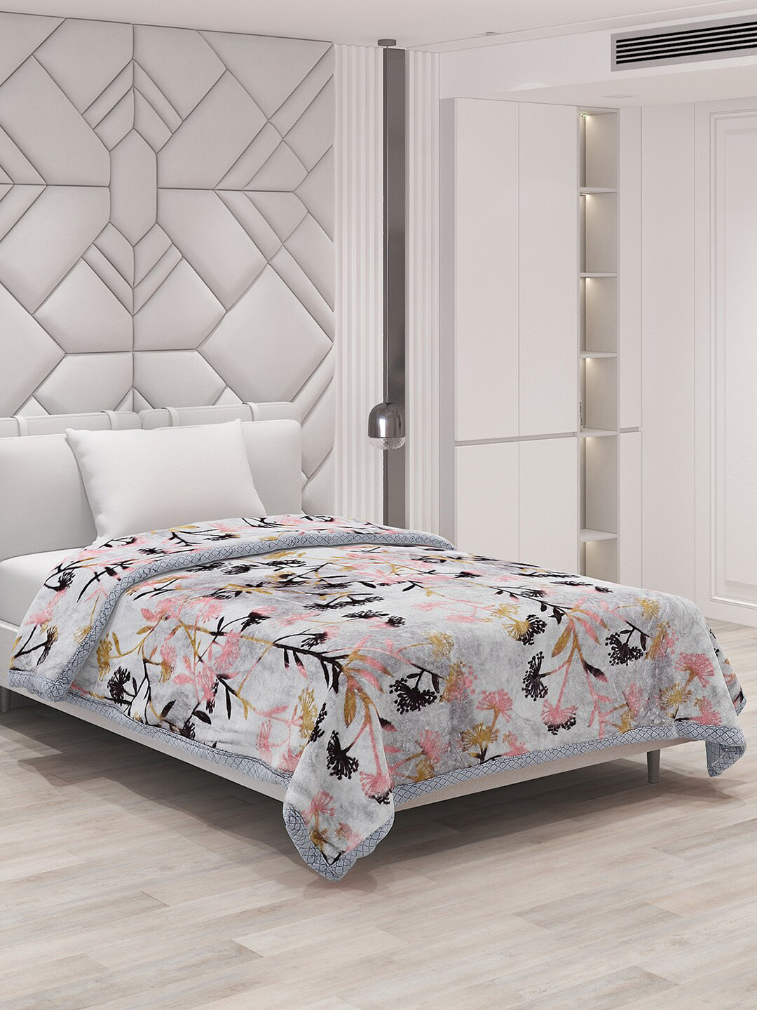 

Monte Carlo Grey & Black Floral 1000 GSM Heavy Winter Single Bed Blanket