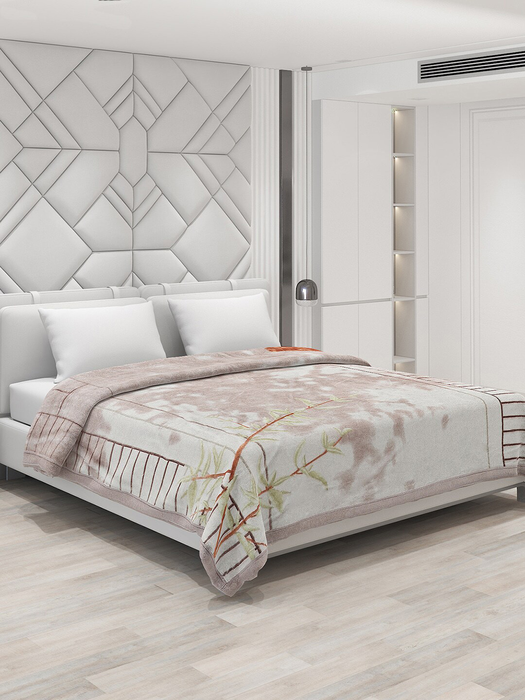 

Monte Carlo Brown & Off White Floral 1000 GSM Heavy Winter Double Bed Blanket