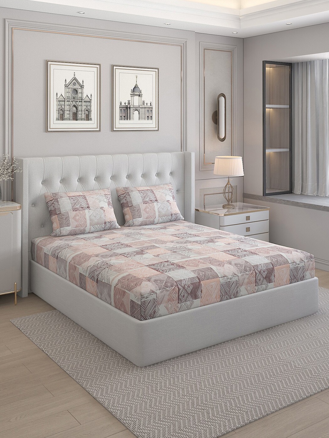 

Monte Carlo Cherish Peach-Coloured & White Cotton 144 TC Queen Bedsheet & 2 Pillow Covers