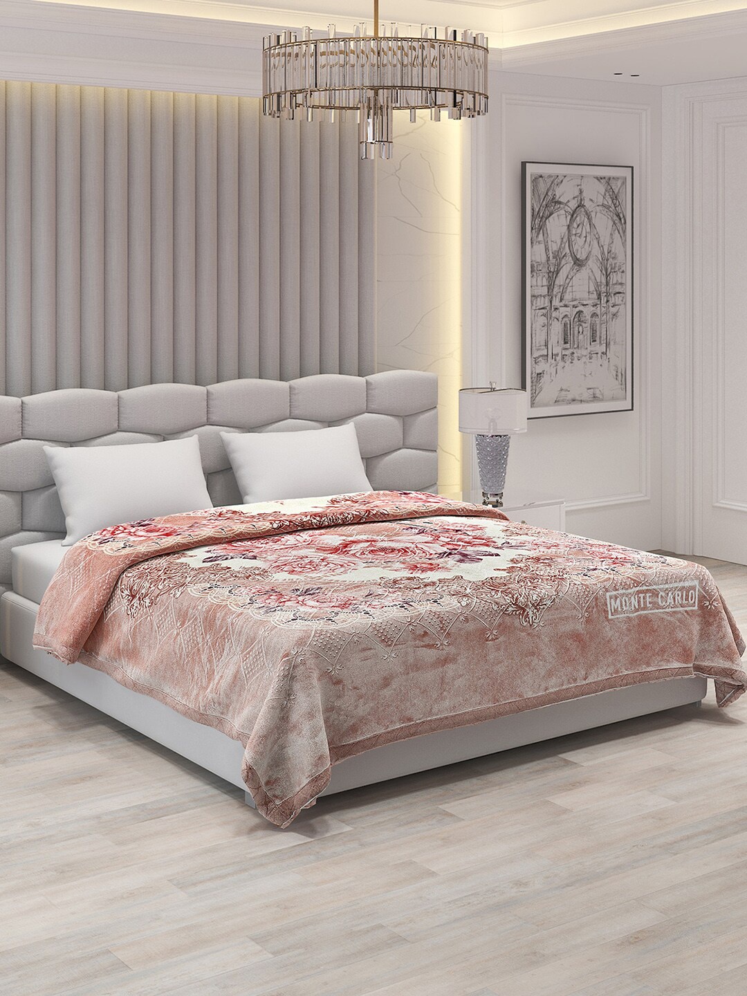

Monte Carlo Shahenshah Brown & Off White Floral Heavy Winter Double Bed Blanket