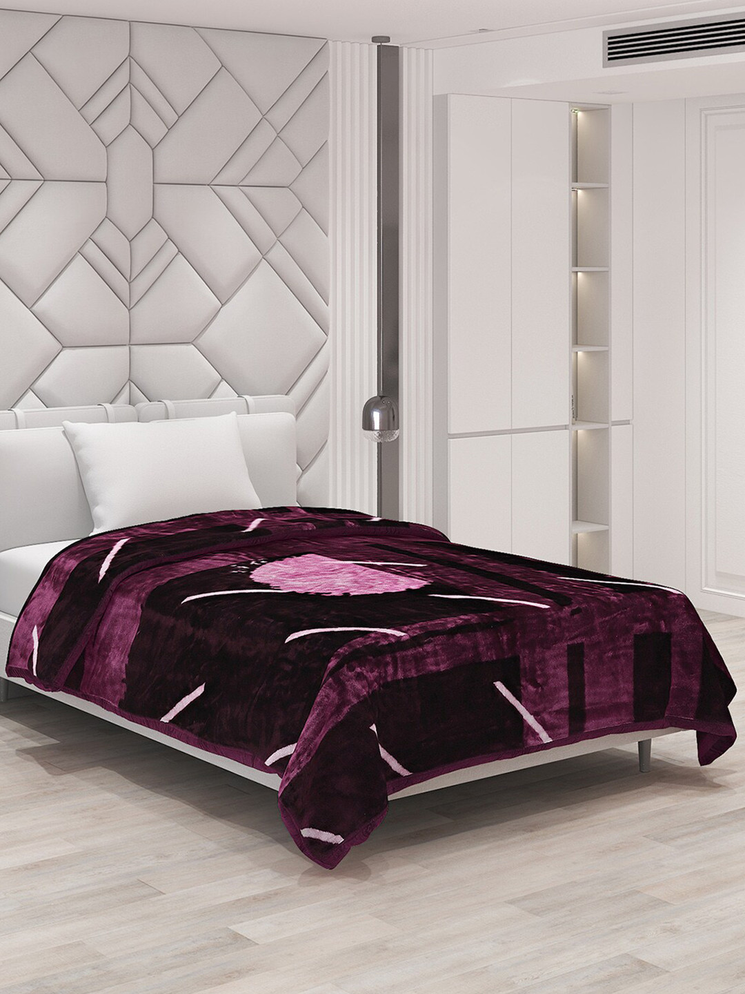 

Monte Carlo Impact Purple & Pink Floral 1000 GSM Heavy Winter Single Bed Blanket