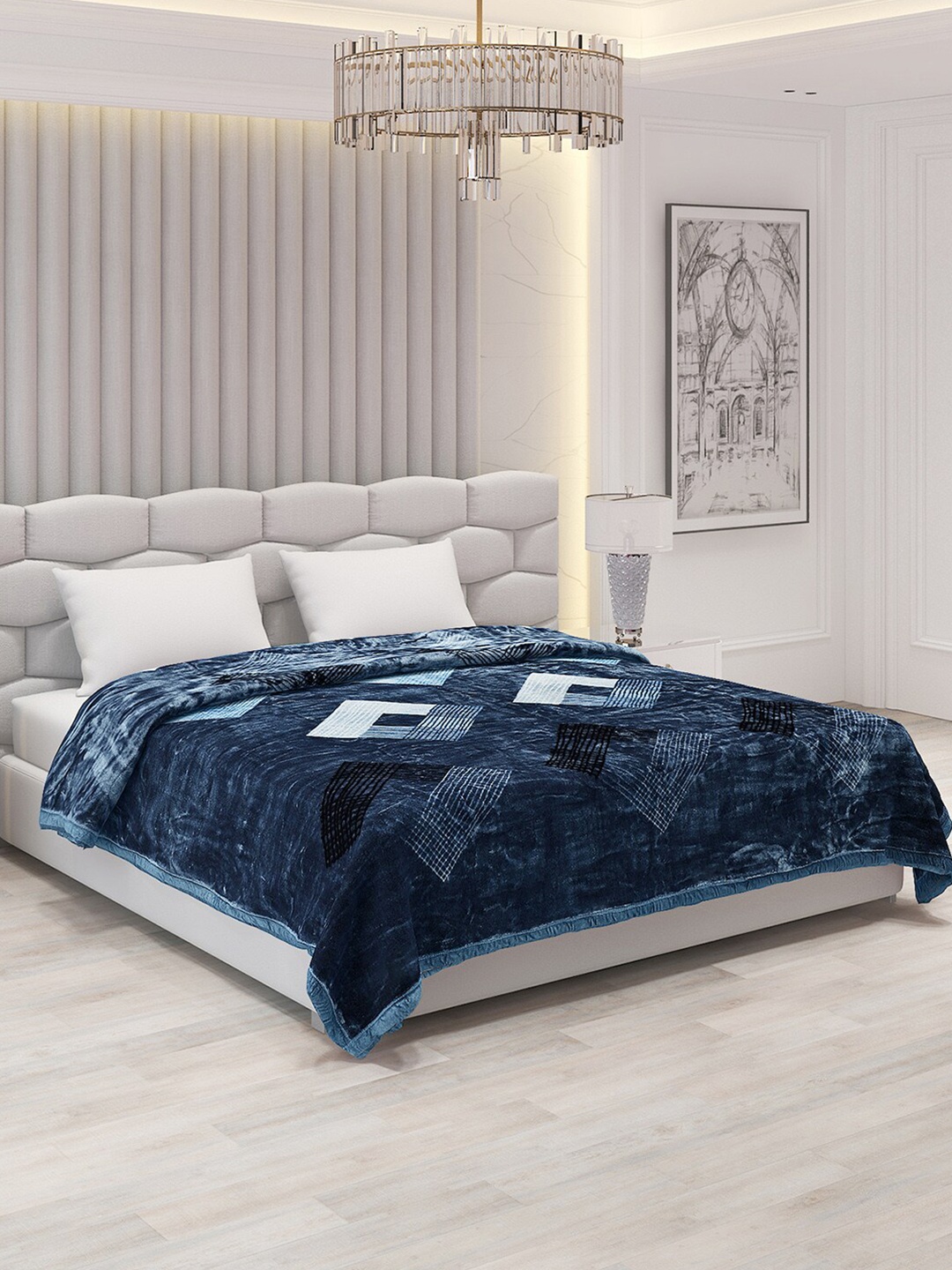 

Monte Carlo Roman Teal & Blue Geometric 1000 GSM Heavy Winter Double Bed Blanket
