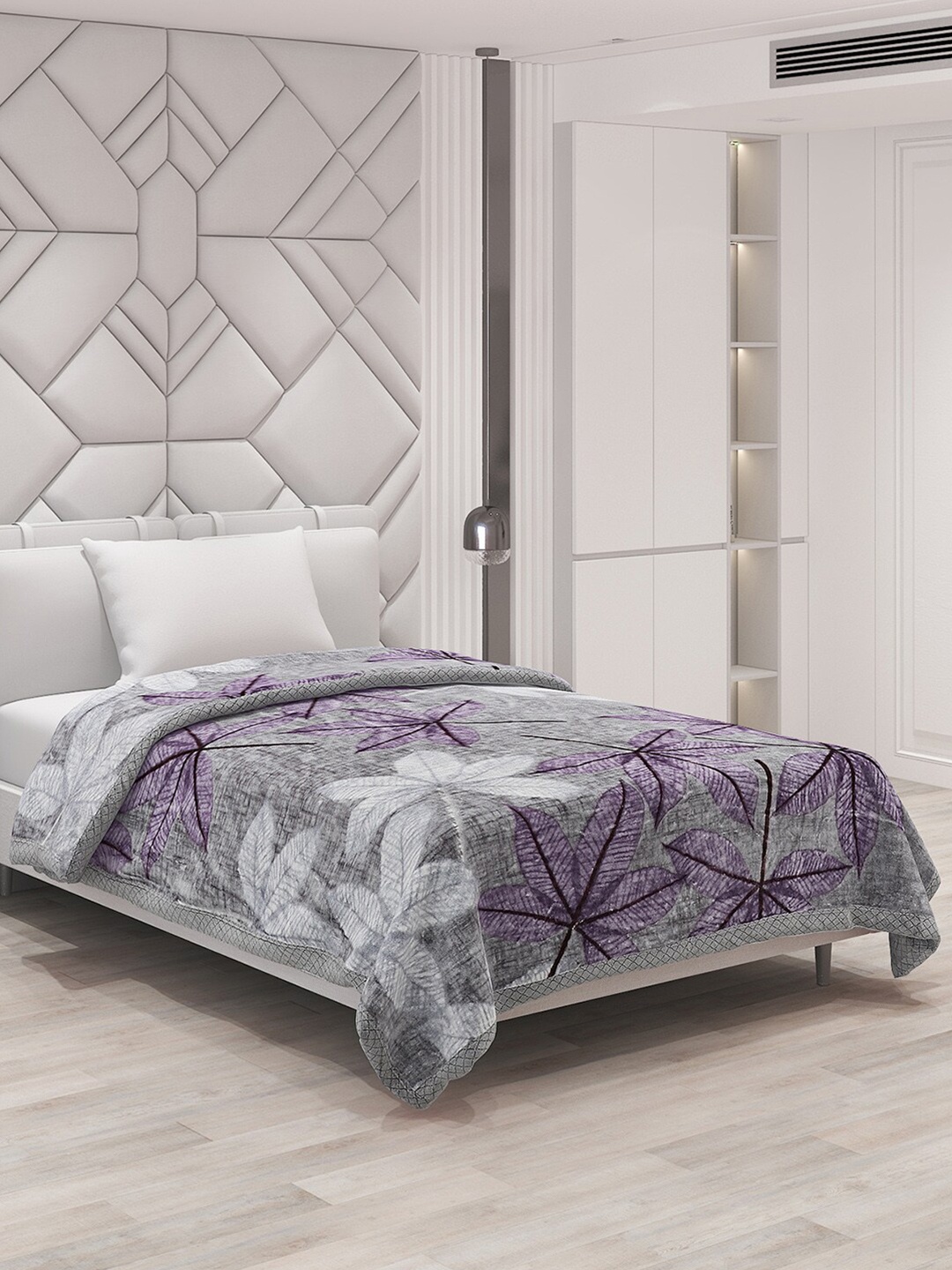 

Monte Carlo Green & Purple Floral Heavy Winter Single Bed Blanket