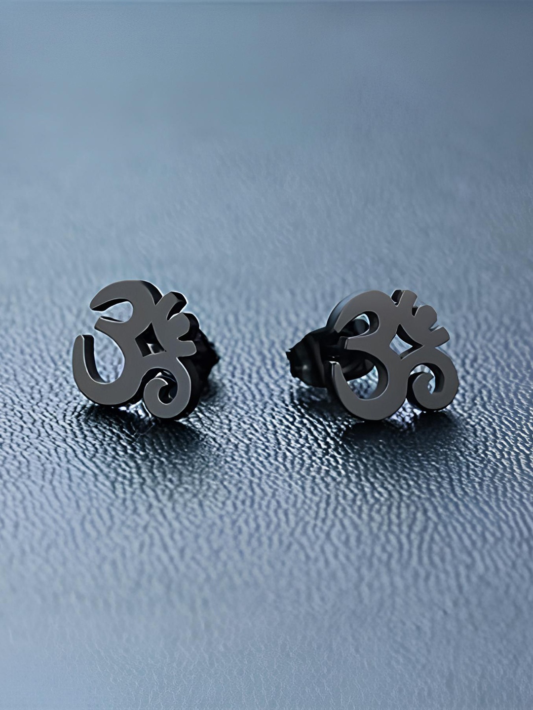 

KARISHMA KREATIONS Men Set Of 4 Stainless Steel Stud Earrings, Gold