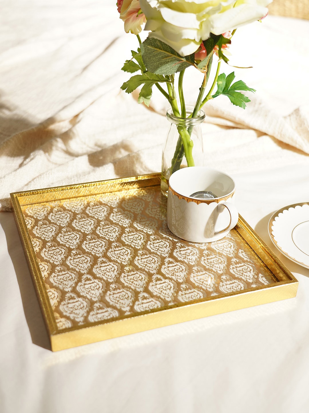 

Pure Home and Living Golden Printed Square Glass Tray, Gold