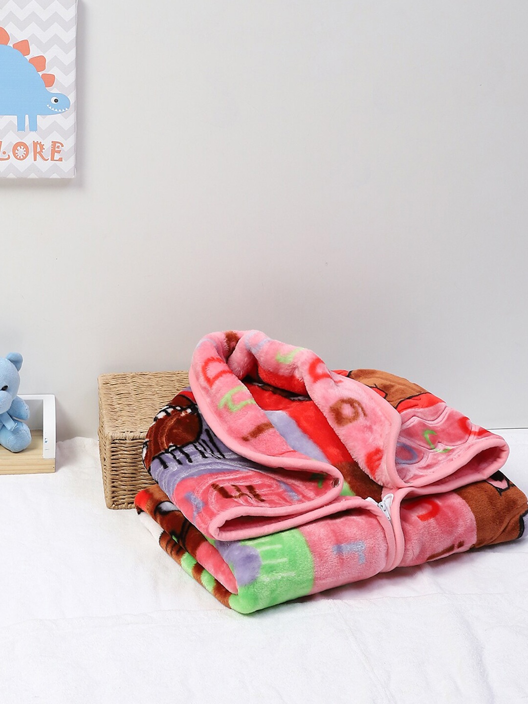

Monte Carlo Toddler Pink & Blue Heavy Winter 500 GSM Single Bed Dohar