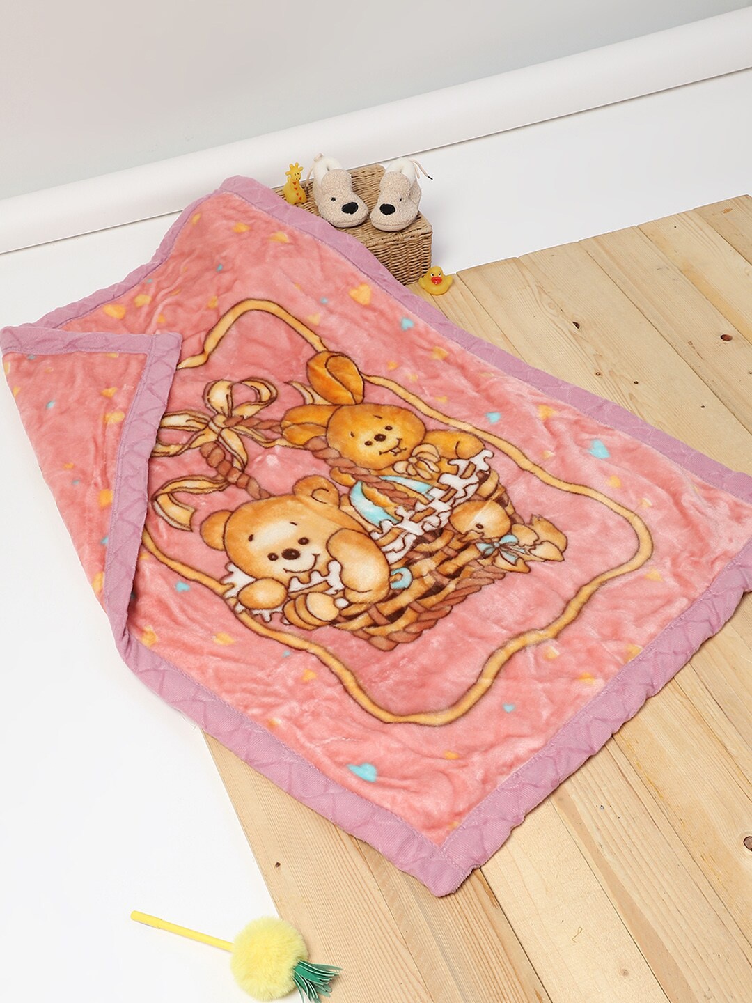 

Monte Carlo Pogo Pink & Brown Cartoon Characters Heavy Winter 500 GSM Single Bed Blanket