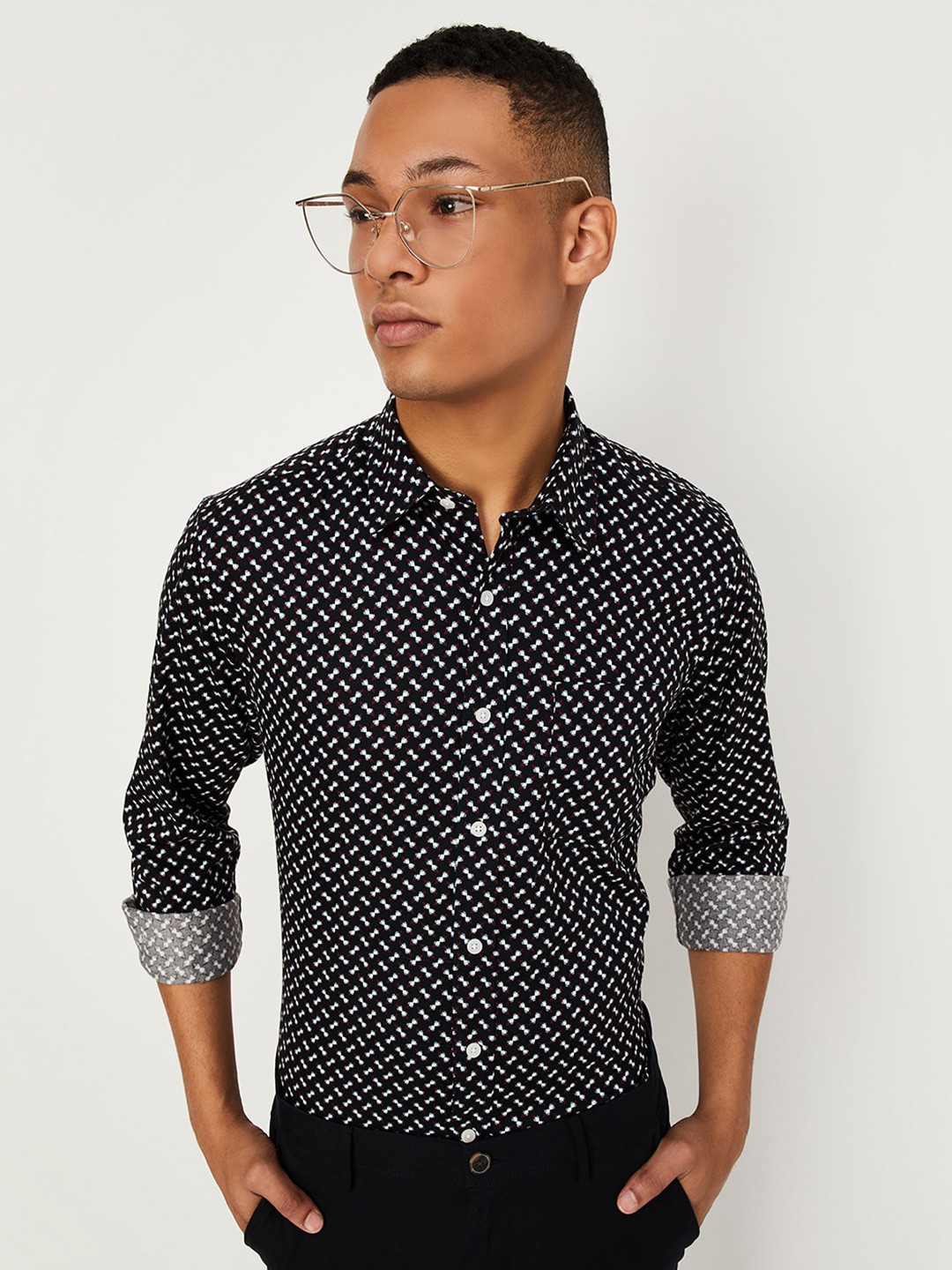 

max Geometric Printed Spread Collar Long Sleeves Cotton Casual Shirt, Black
