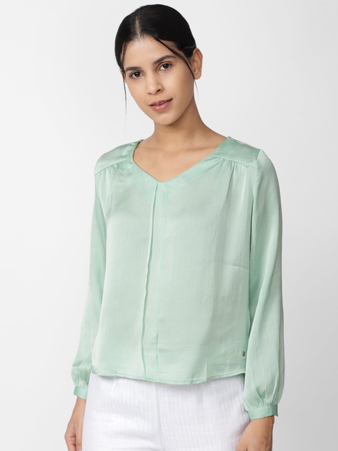 

Van Heusen Woman V-Neck Cuffed Sleeves A-Line Top, Green