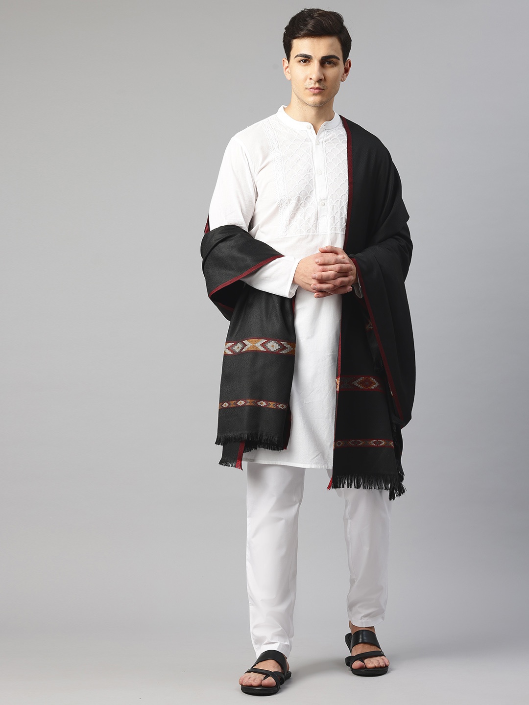 

WEAVERS VILLA Men Solid Wool Blend Shawl, Black
