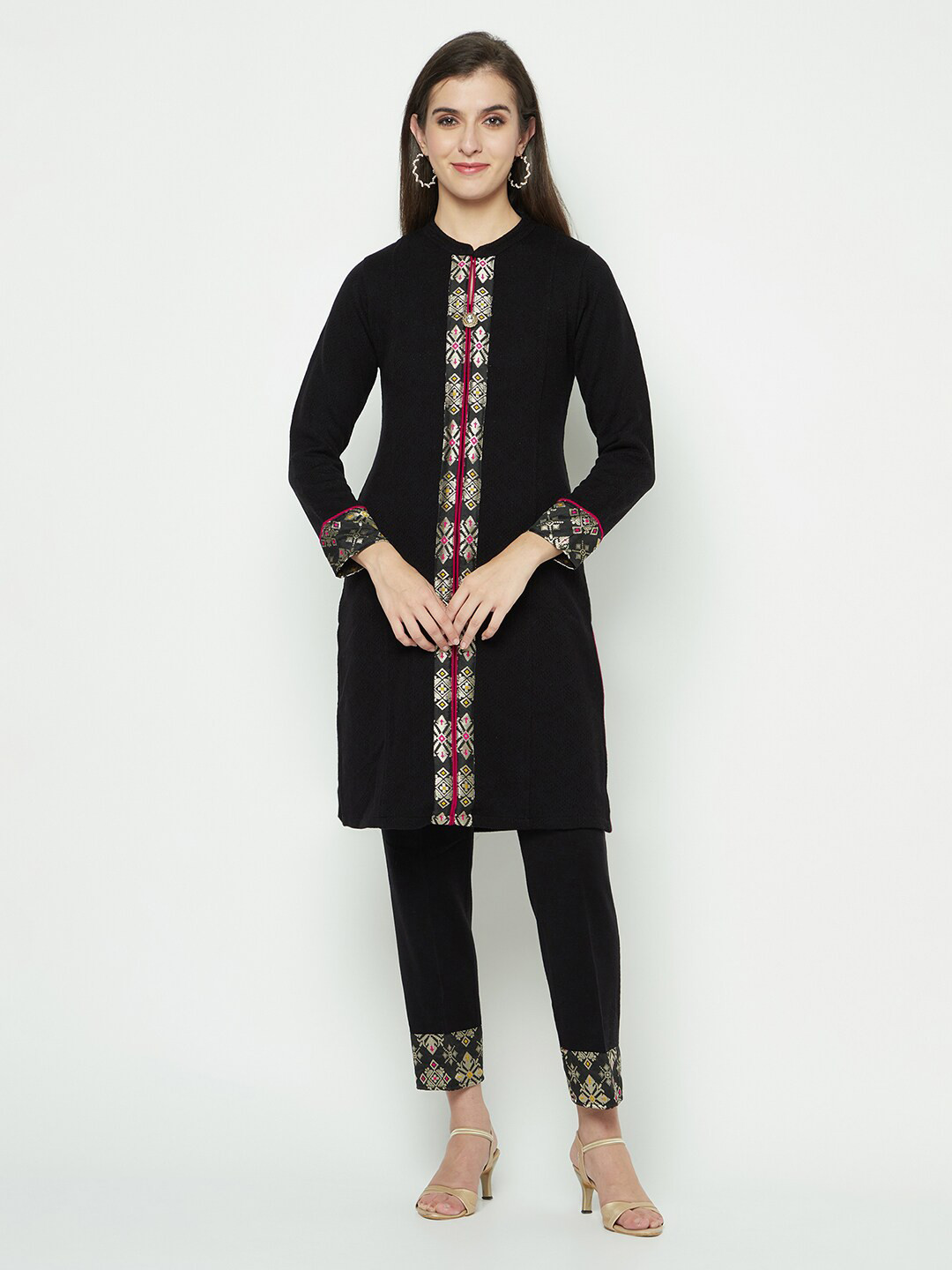 

Knitstudio Woven Design Mandarin Collar Kurta with Trousers, Black