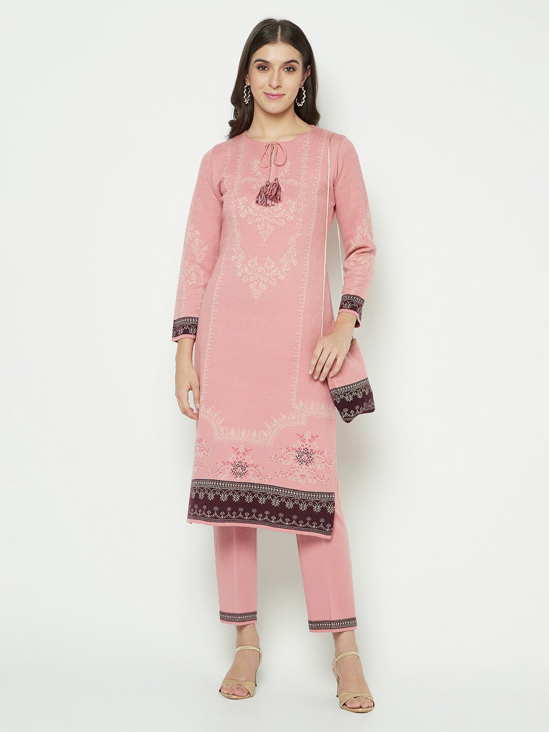 

Knitstudio Floral Woven Design Knitted Kurta With Trousers, Pink