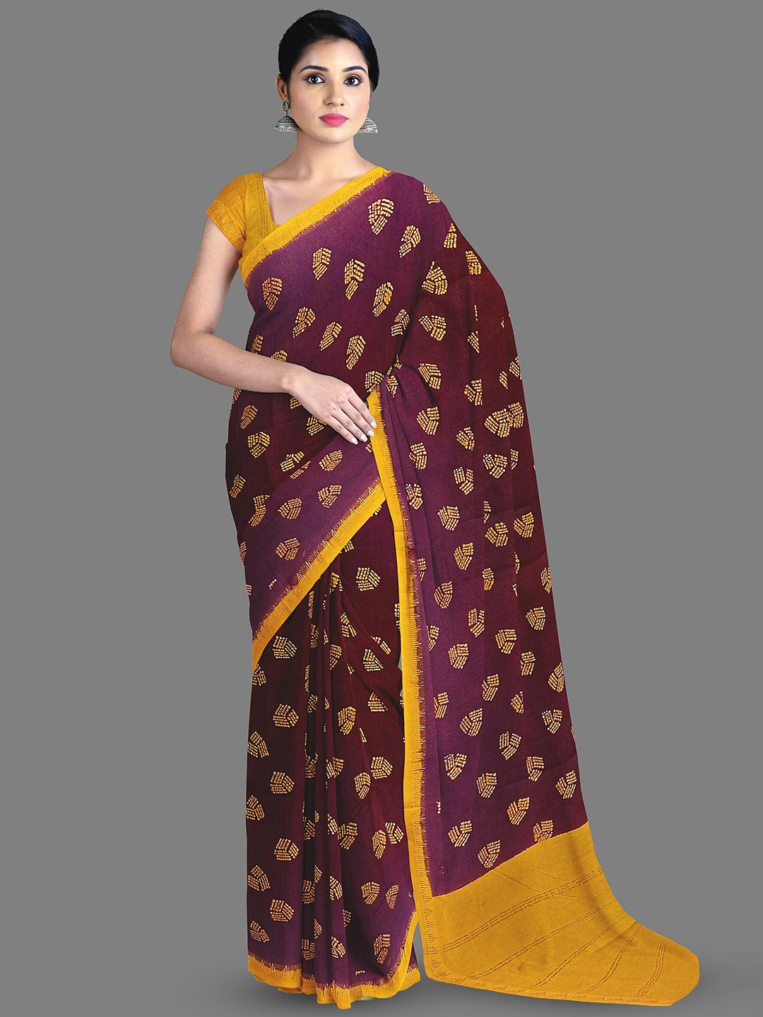 

The Chennai Silks Geometric printed Pure Cotton Sungudi Saree, Brown