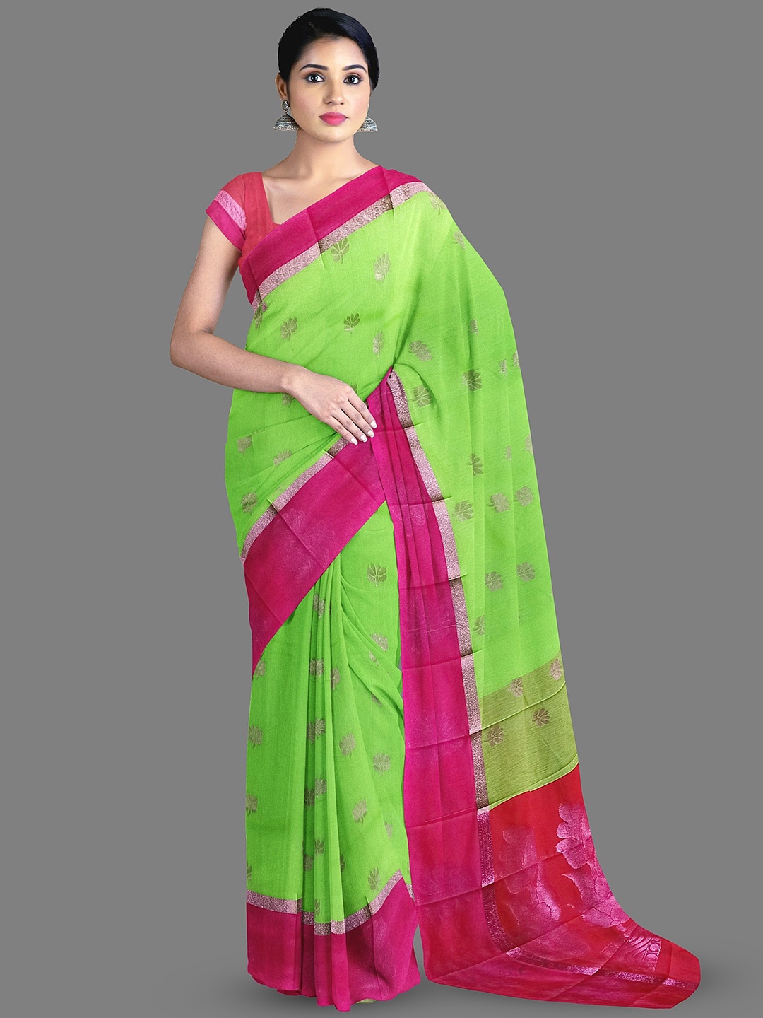 

The Chennai Silks Ethnic Motifs Woven Design Zari Silk Cotton Maheshwari Saree, Green