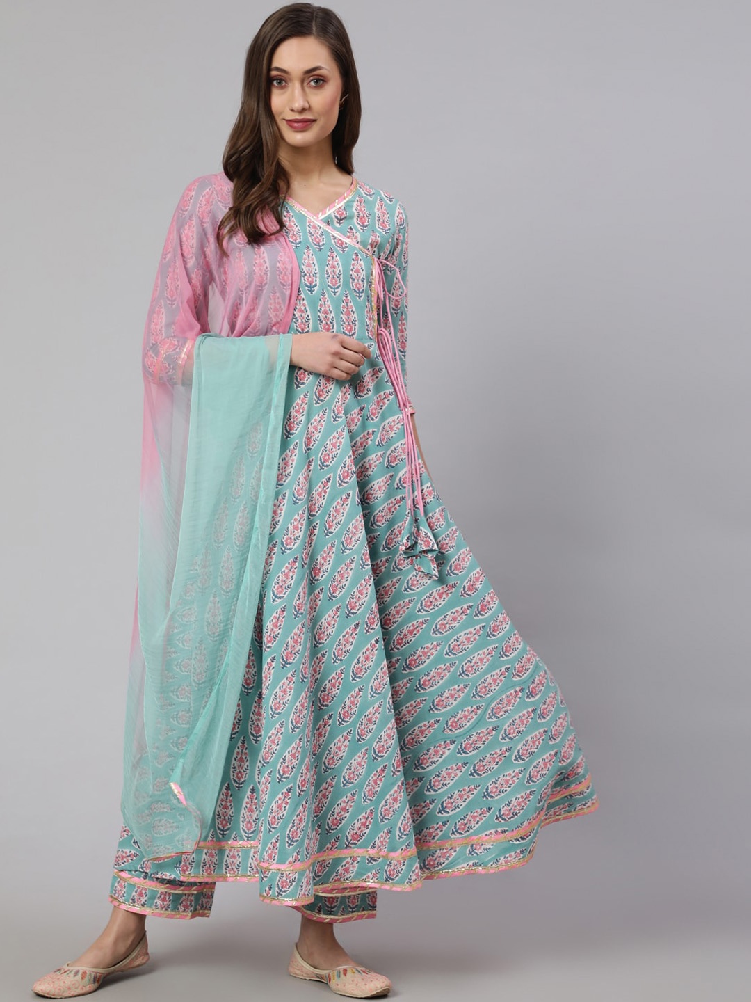 

GLAM ROOTS Ethnic Motifs Printed Angrakha Pure Cotton Kurta with Pyjamas & With Dupatta, Green