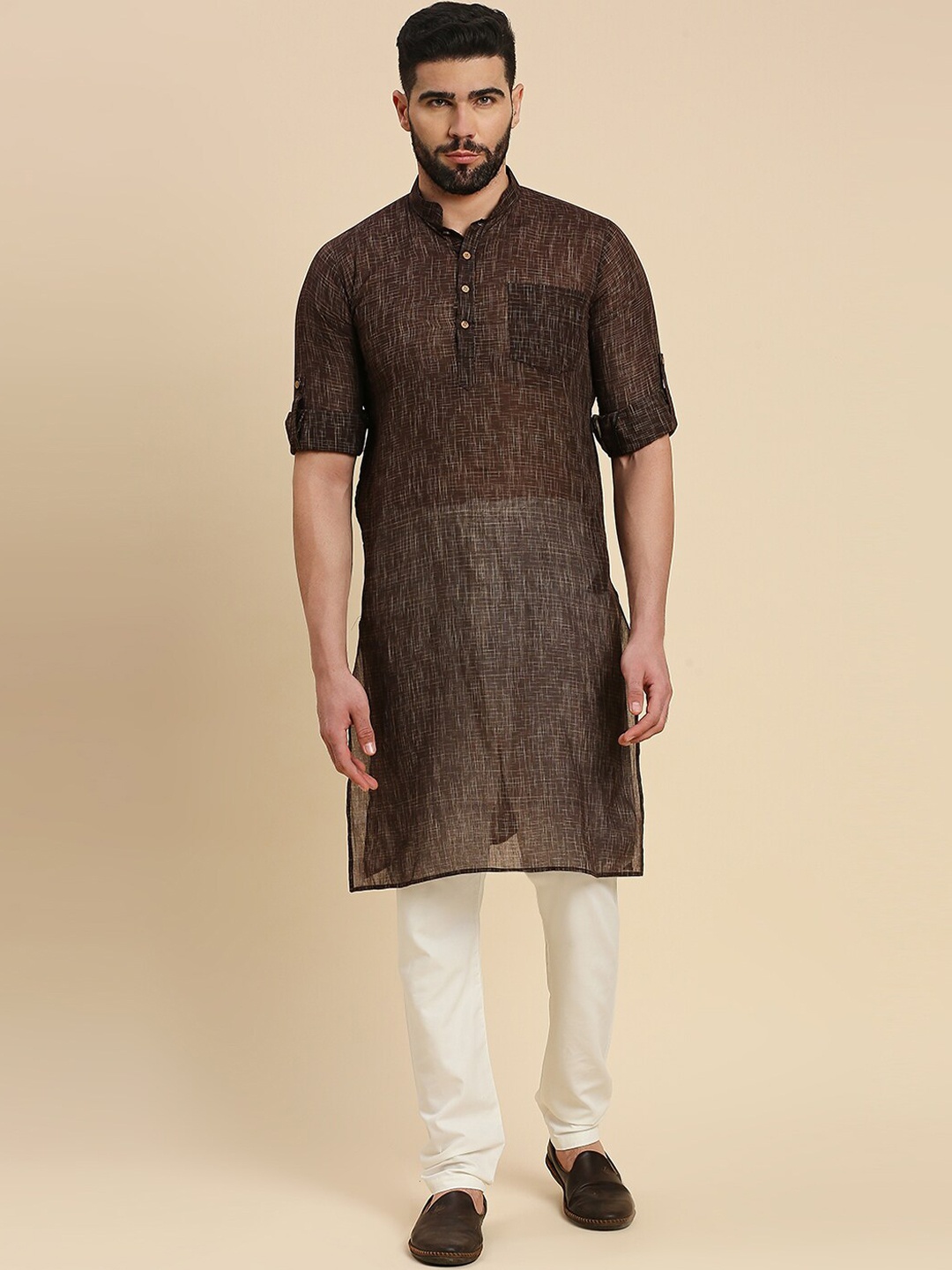 

RAJUBHAI HARGOVINDAS Woven Design Roll Up Sleeves Cotton Straight Kurta, Black