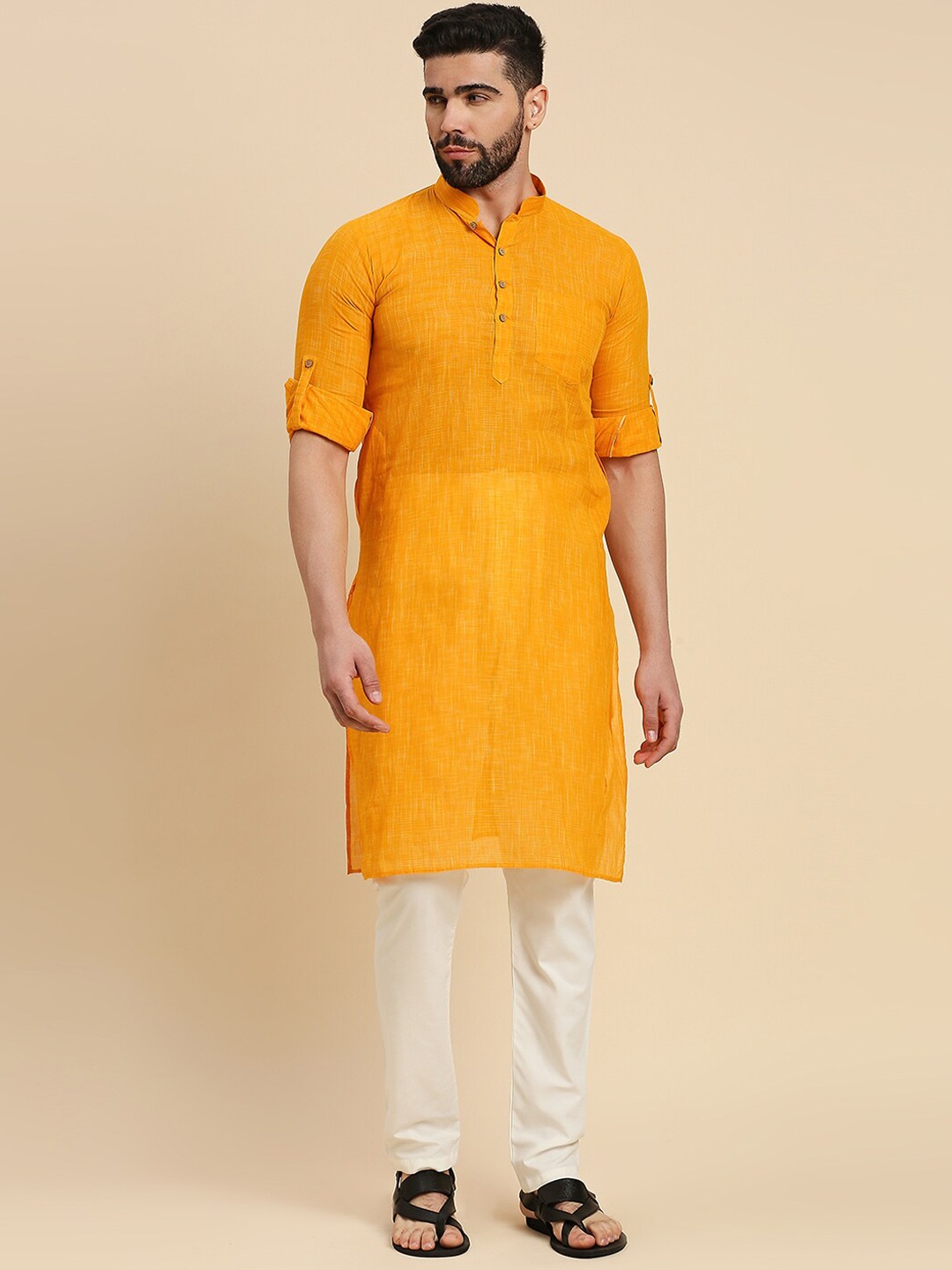 

RAJUBHAI HARGOVINDAS Mandarin Collar Roll-Up Sleeves Khadi Weave Cotton Straight Kurta, Yellow