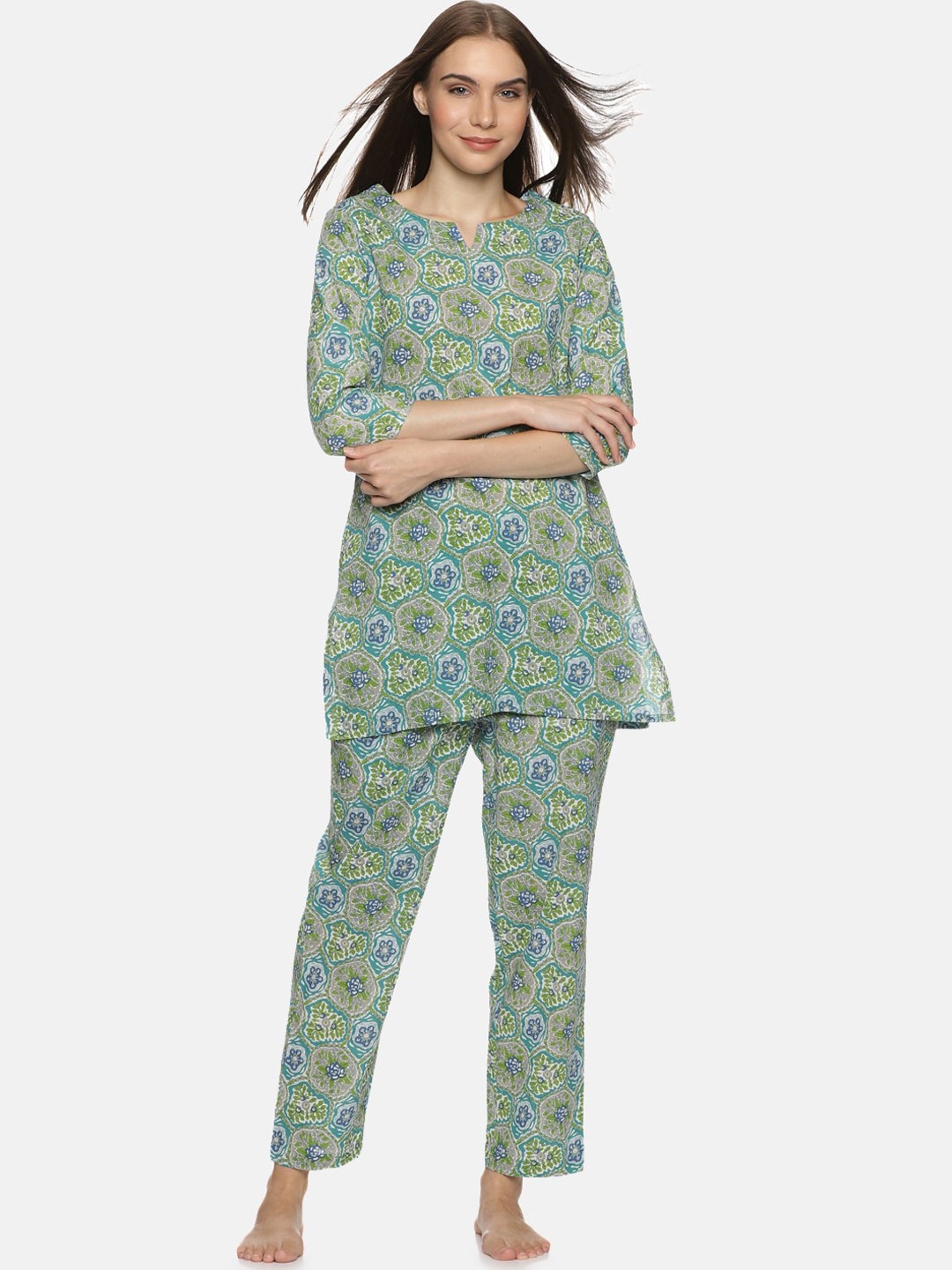 

Palakh Floral Printed Pure Cotton Night suit, Green
