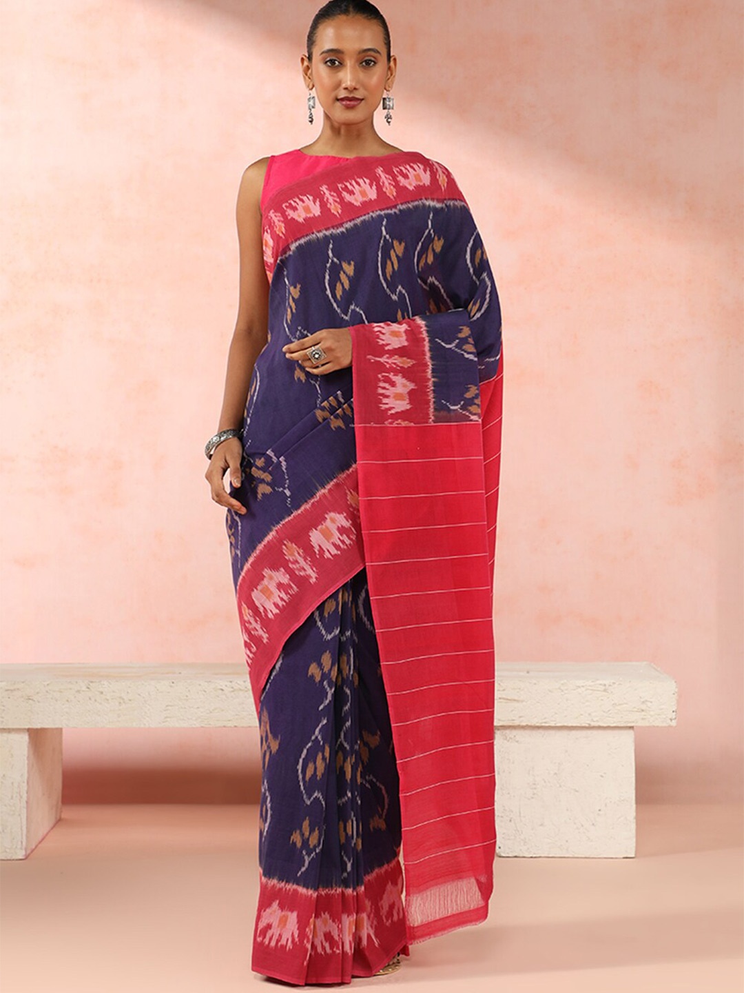 

Taneira Ethnic Motifs Printed Pure Cotton Pochampally Saree, Purple
