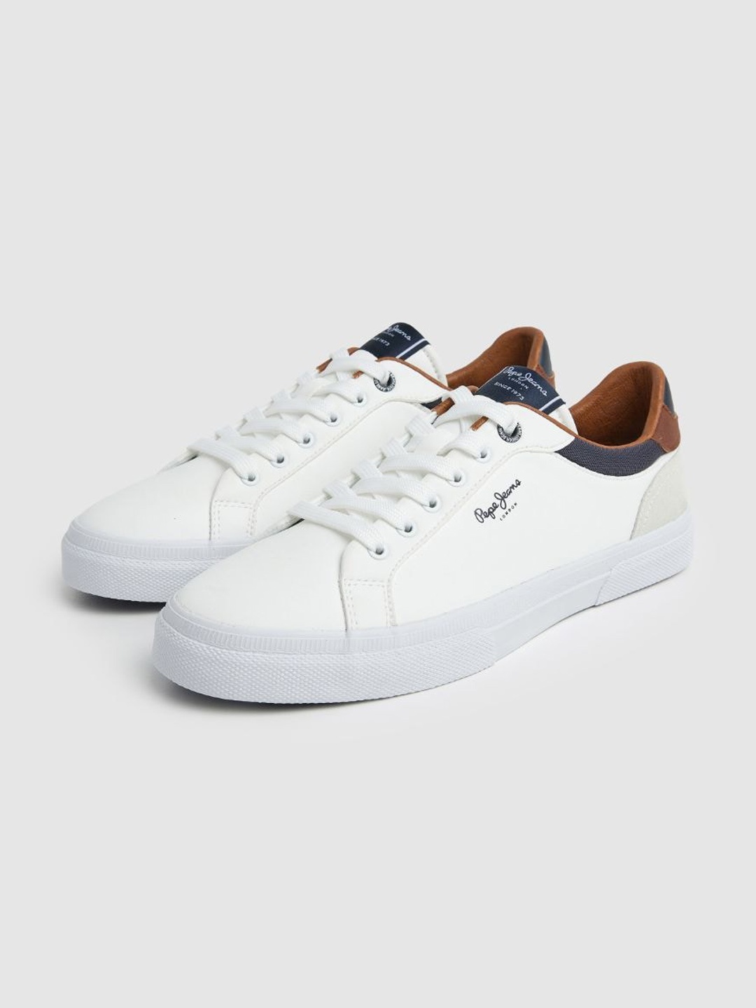 

Pepe Jeans Men Kenton Court Lace-Up Sneakers, White