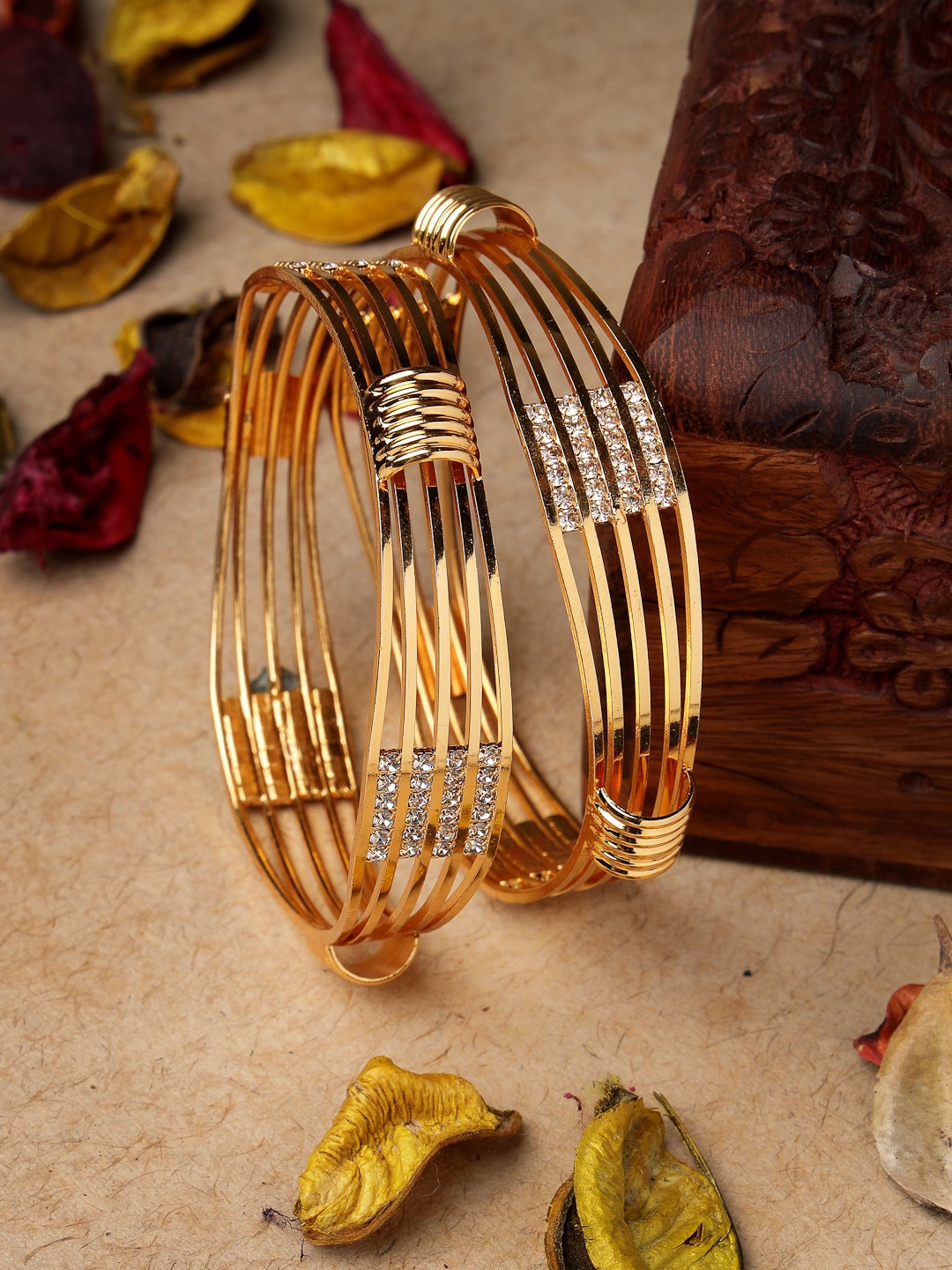 Sanjog Set of 2 Gold & Silver-Toned Dual Toned Patterned Kada Bangles