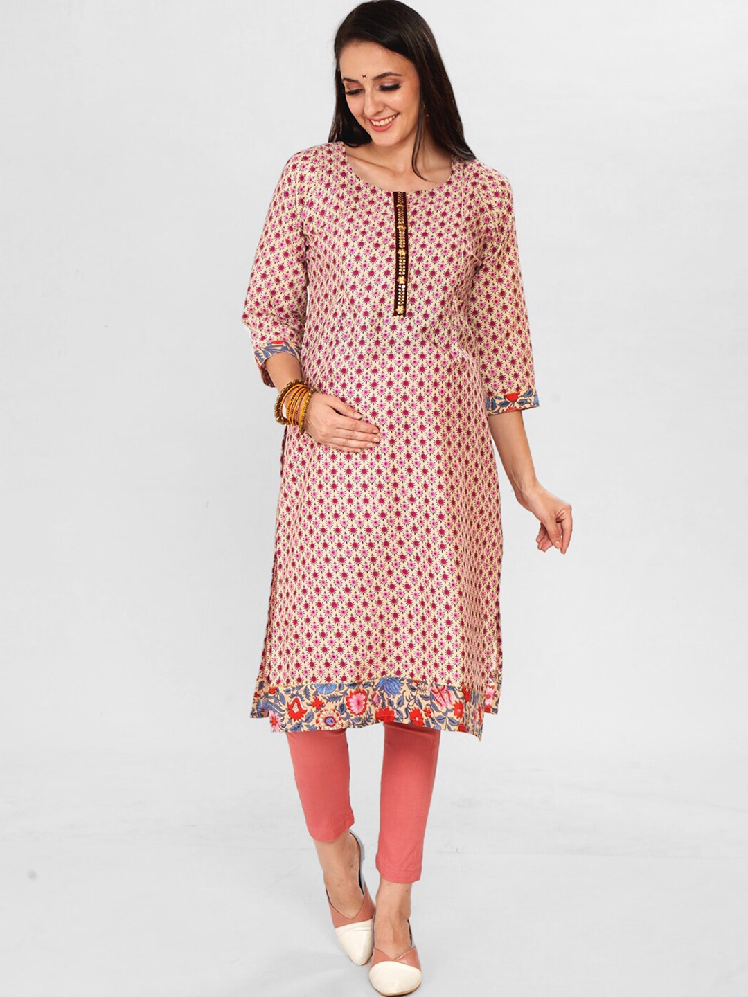 

Mom For Sure by Ketki Dalal Ethnic Motifs Printed Cotton Maternity Kurta, Beige