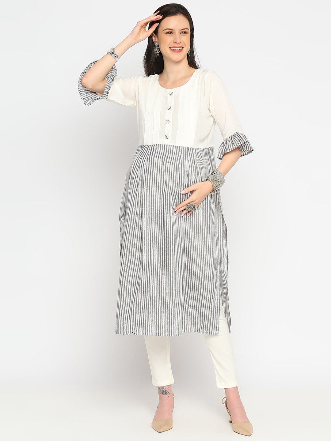 

Mom For Sure by Ketki Dalal Striped Pure Cotton A-Line Maternity Kurta, Grey