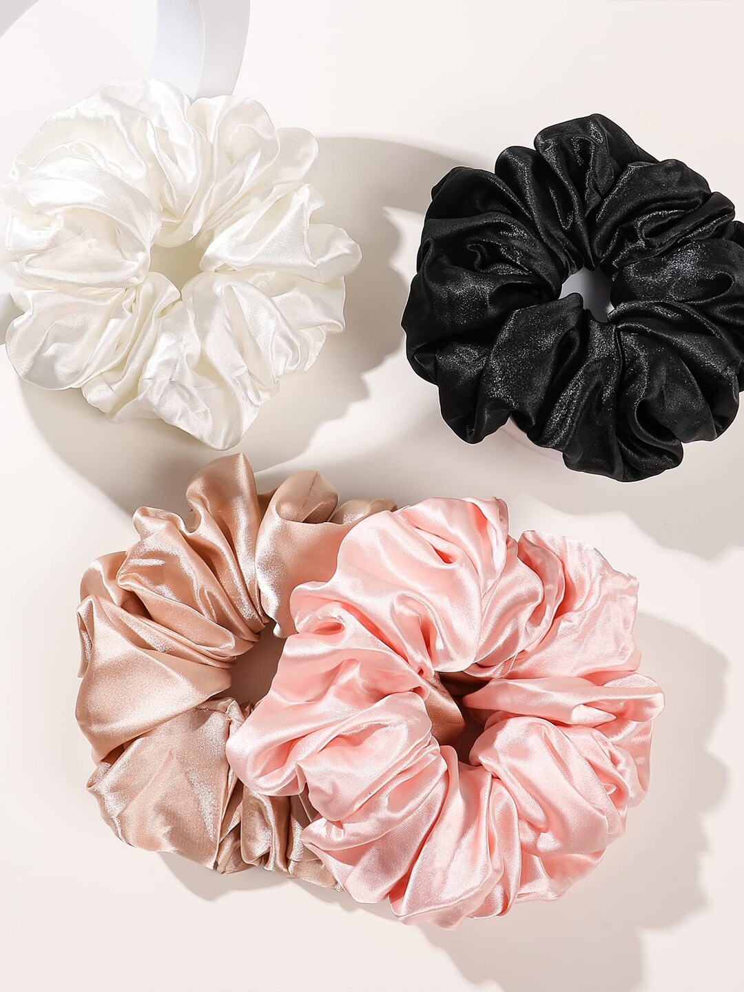 Krelin Set of 4 Hair Accessory Set, White