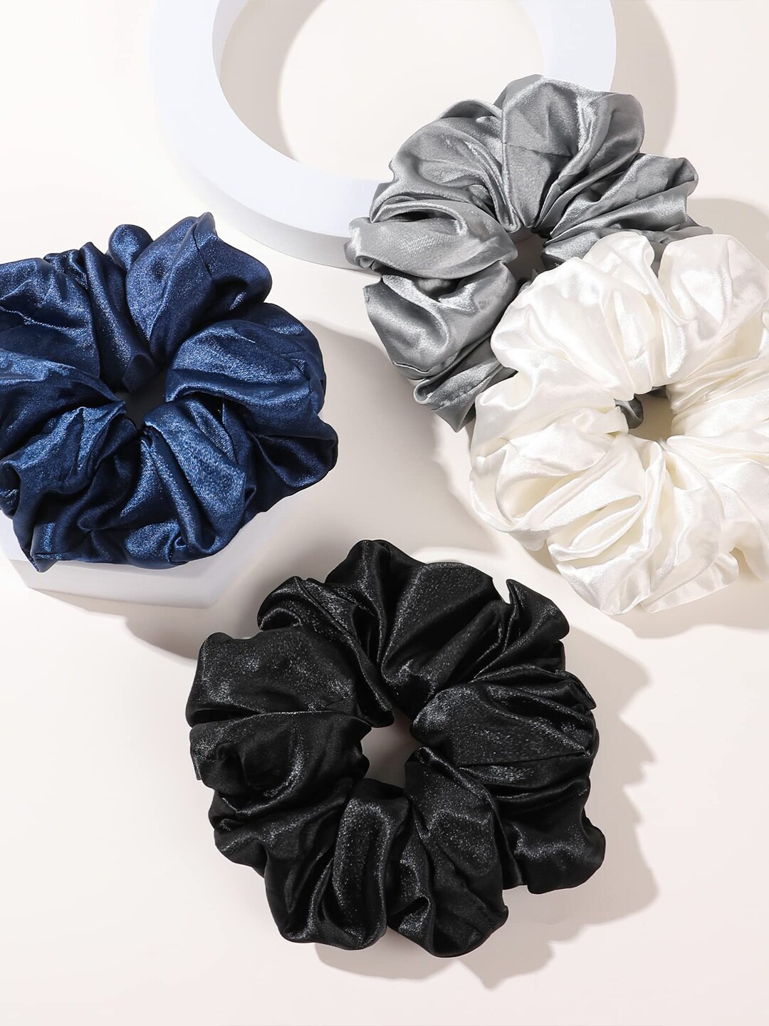 

Krelin Women Set of 4 Satin Hair Accessory Set, Black