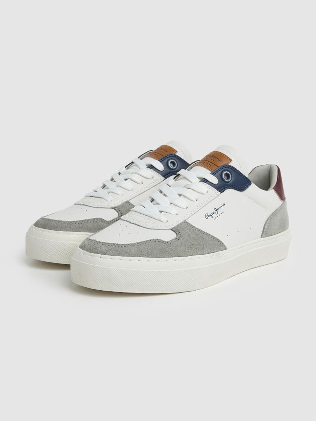 

Pepe Jeans Men Yogi Street Perforations Suede Comfort Insole Sneakers, White